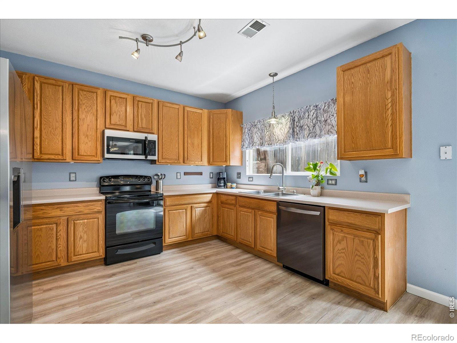 MLS Image #9 for 12440 s hollow creek court,parker, Colorado