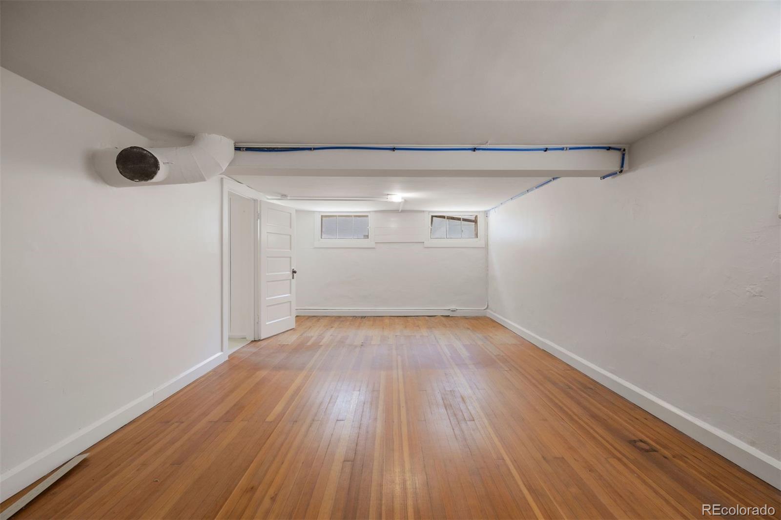 MLS Image #10 for 446 n high street,denver, Colorado