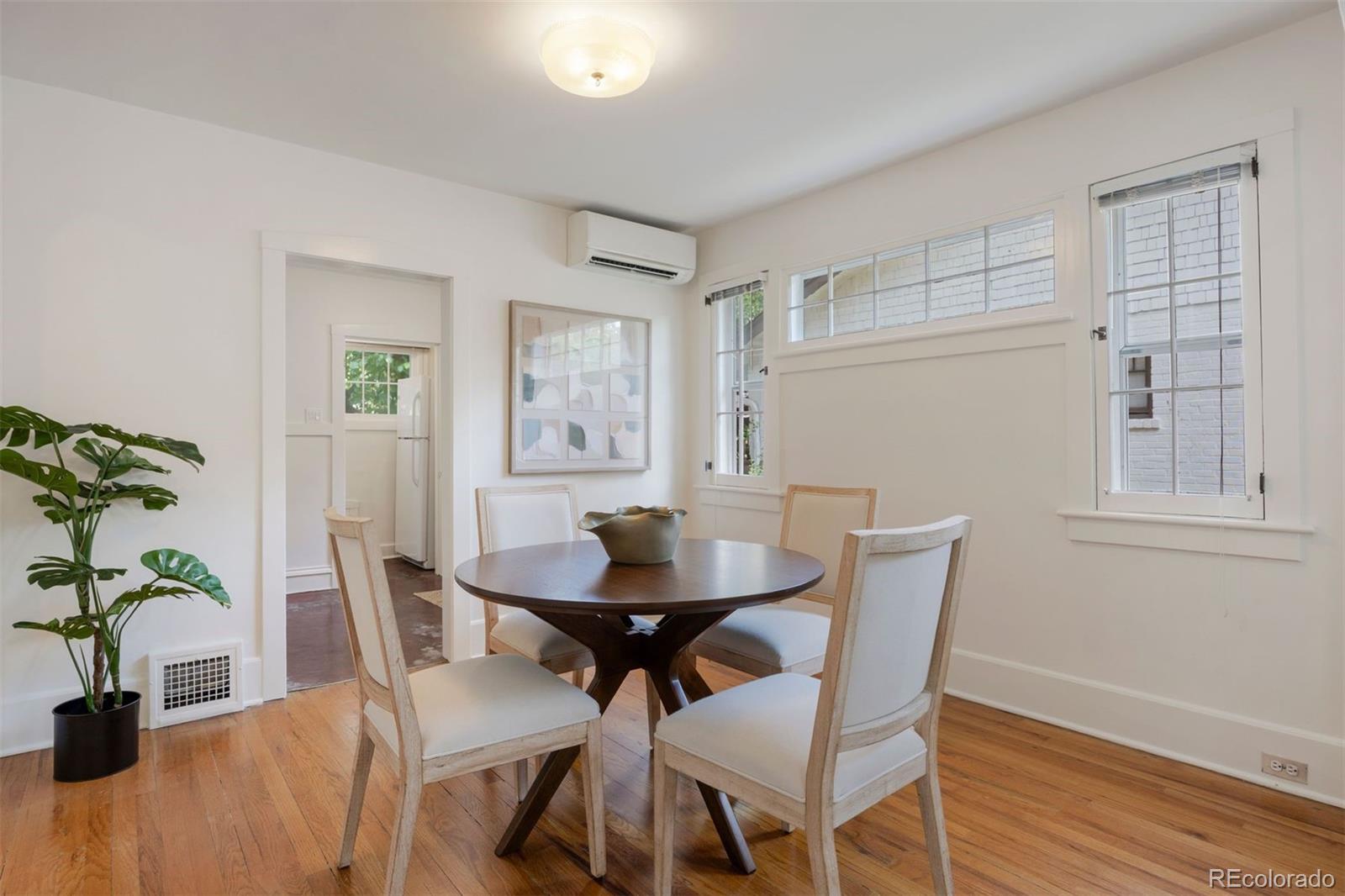 MLS Image #4 for 446 n high street,denver, Colorado