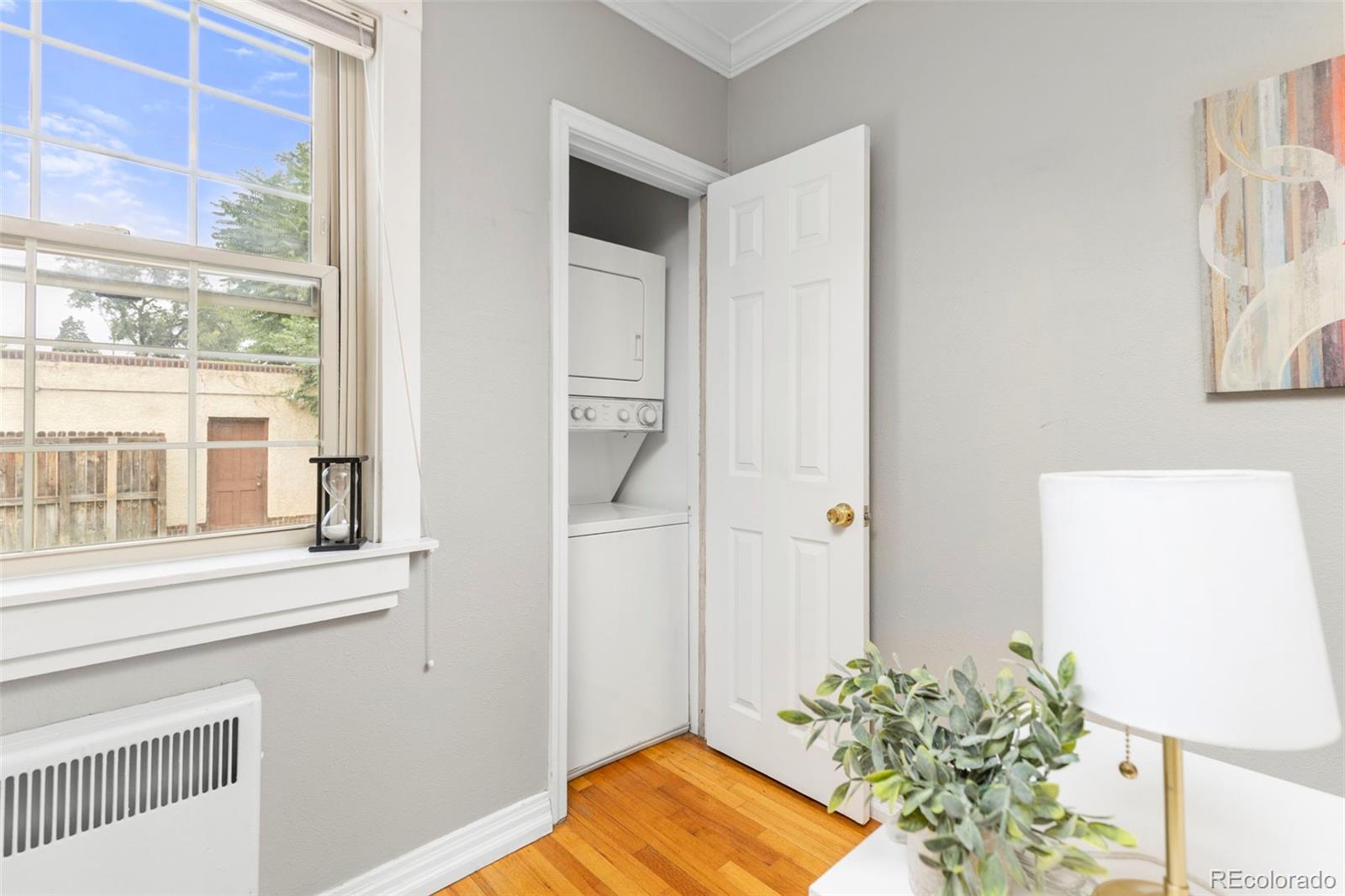 MLS Image #8 for 1433  ivy street,denver, Colorado