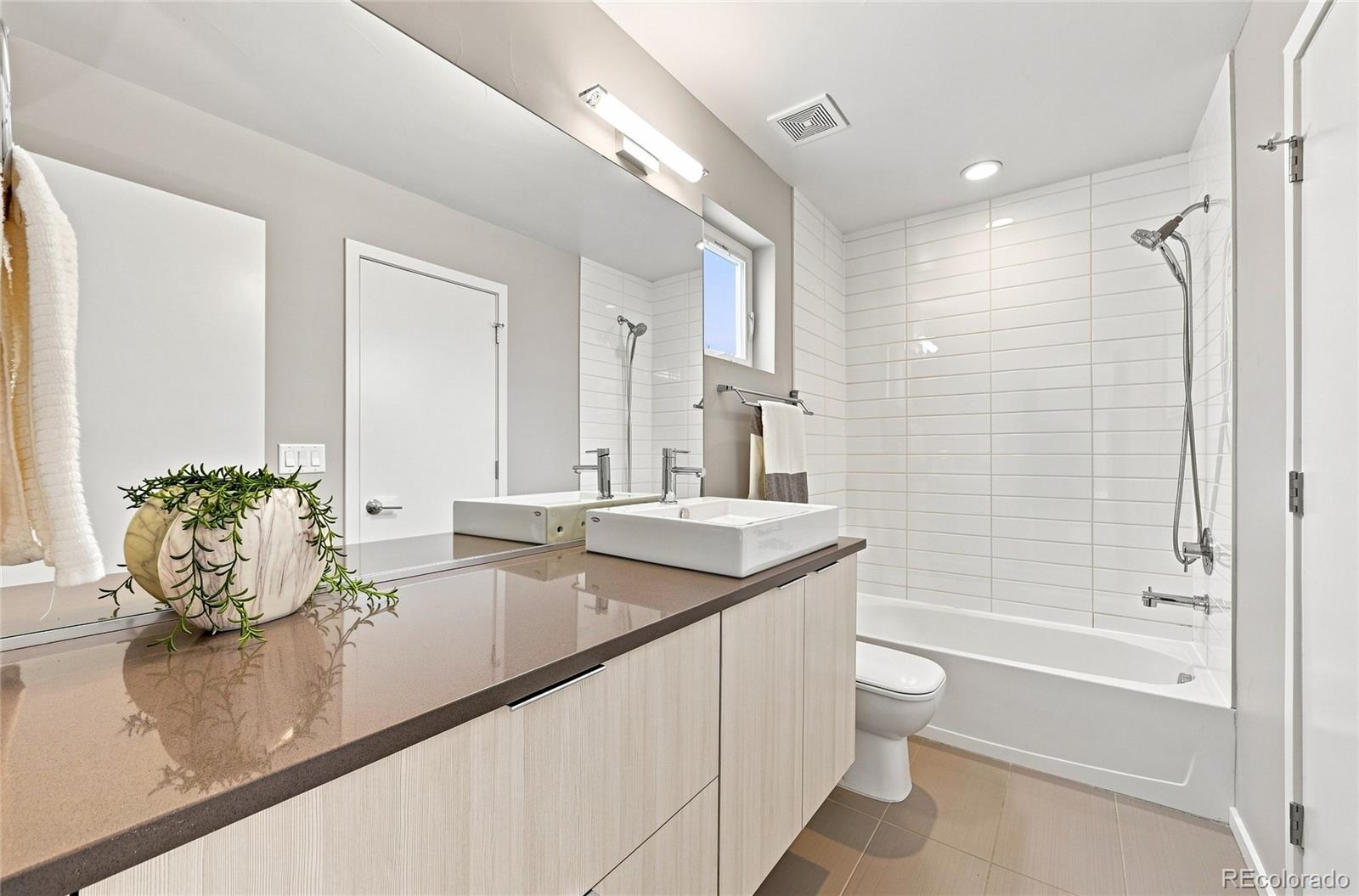 MLS Image #15 for 2151  julian street,denver, Colorado