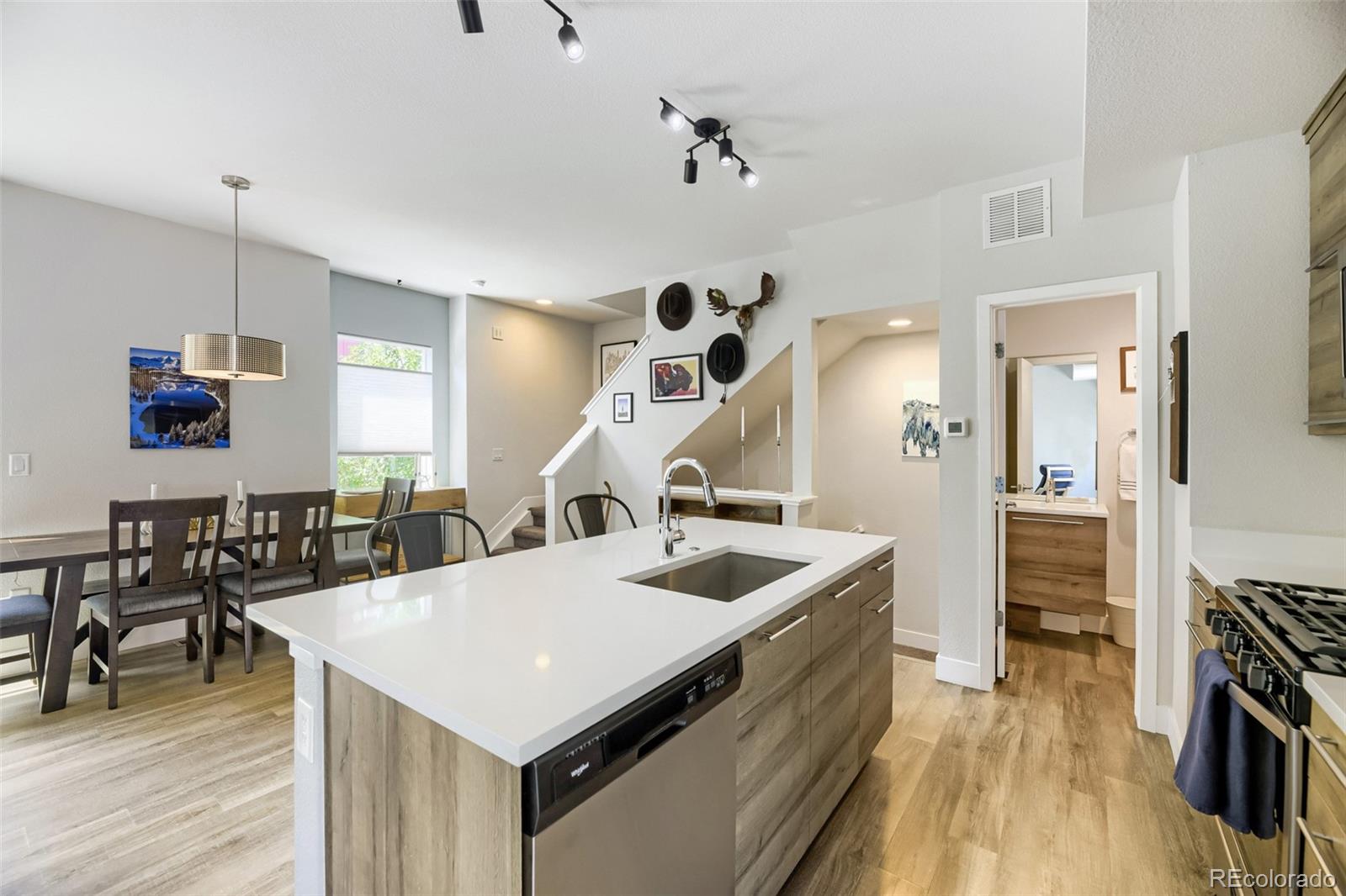 MLS Image #11 for 5556 w 10th place ,denver, Colorado