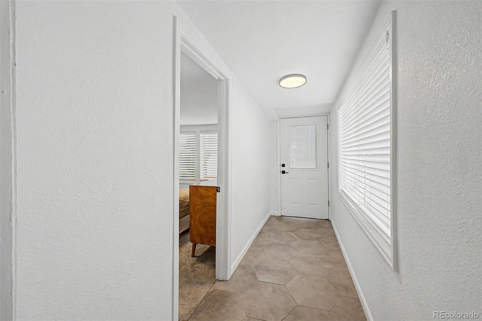MLS Image #15 for 3070 w ford place,denver, Colorado