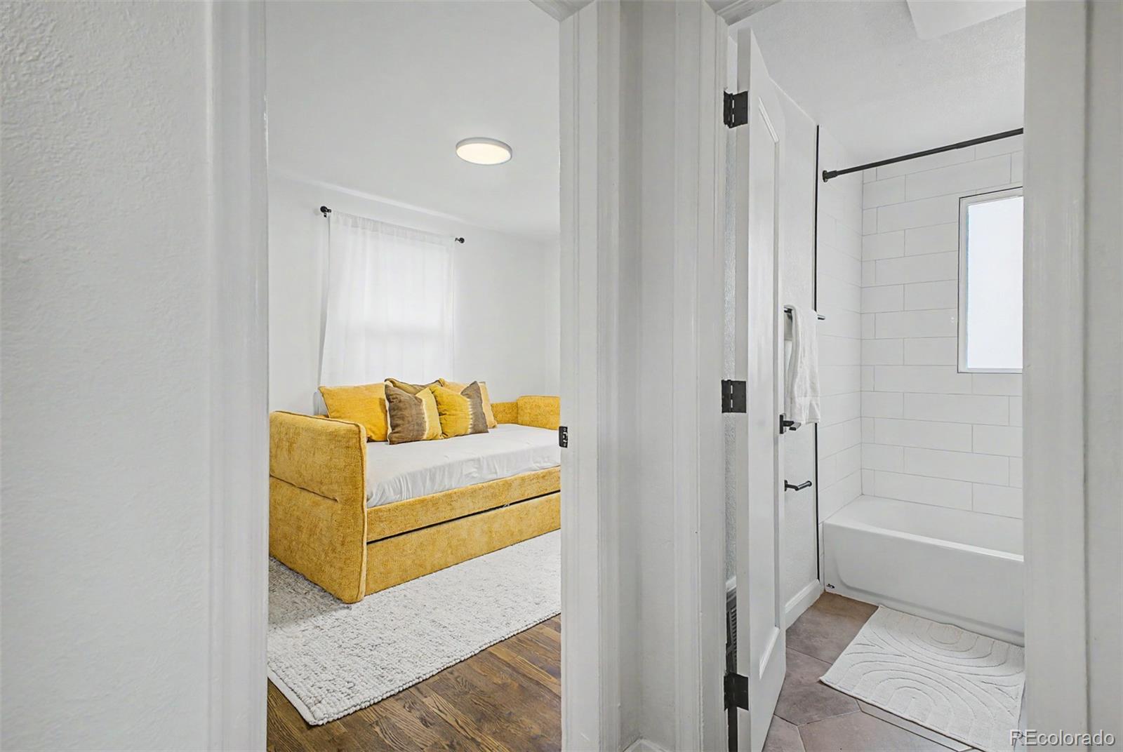 MLS Image #21 for 3070 w ford place,denver, Colorado