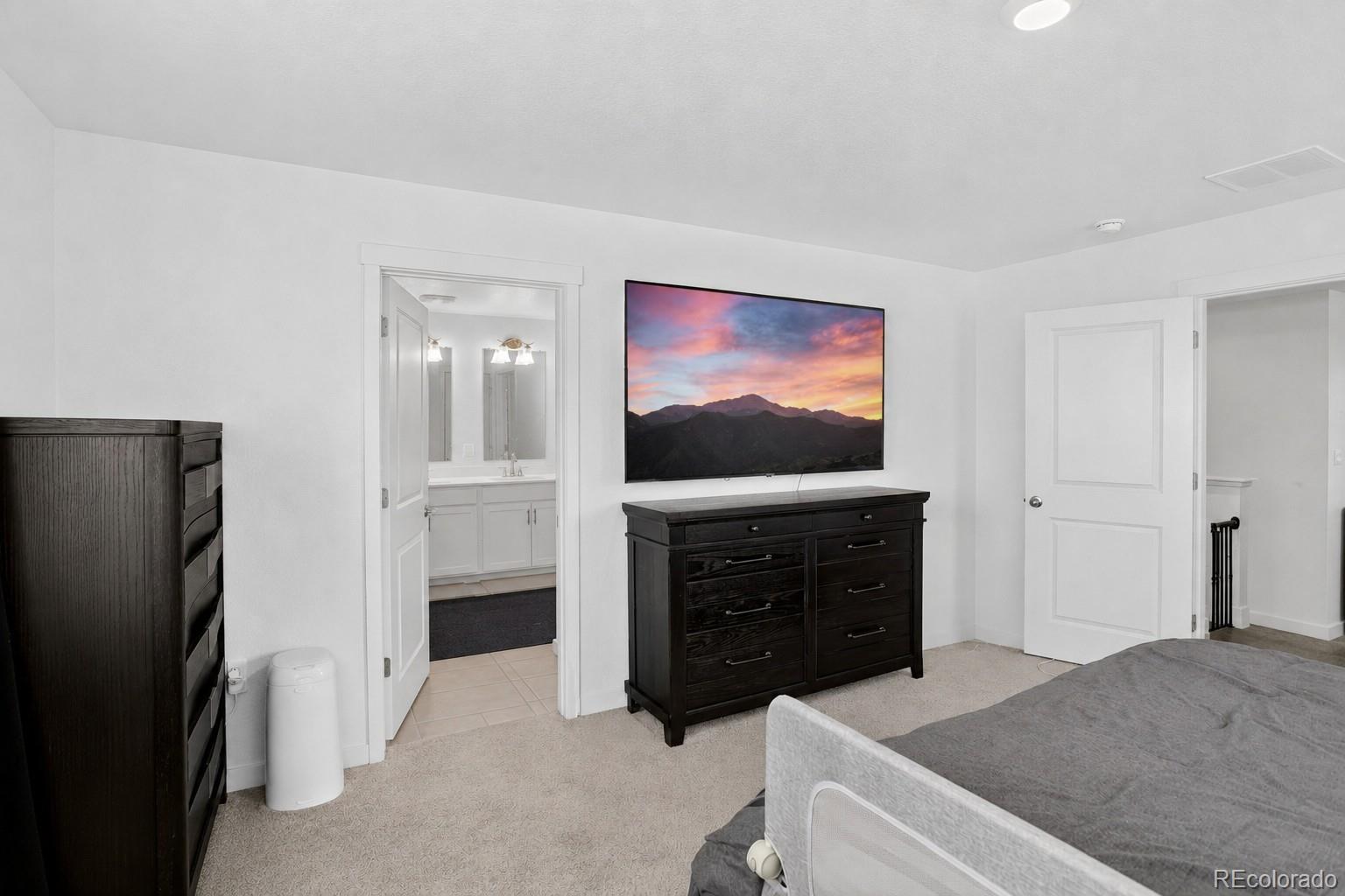 MLS Image #20 for 27671 e byers avenue,aurora, Colorado