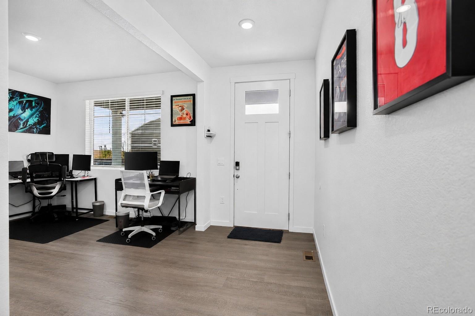 MLS Image #4 for 27671 e byers avenue,aurora, Colorado