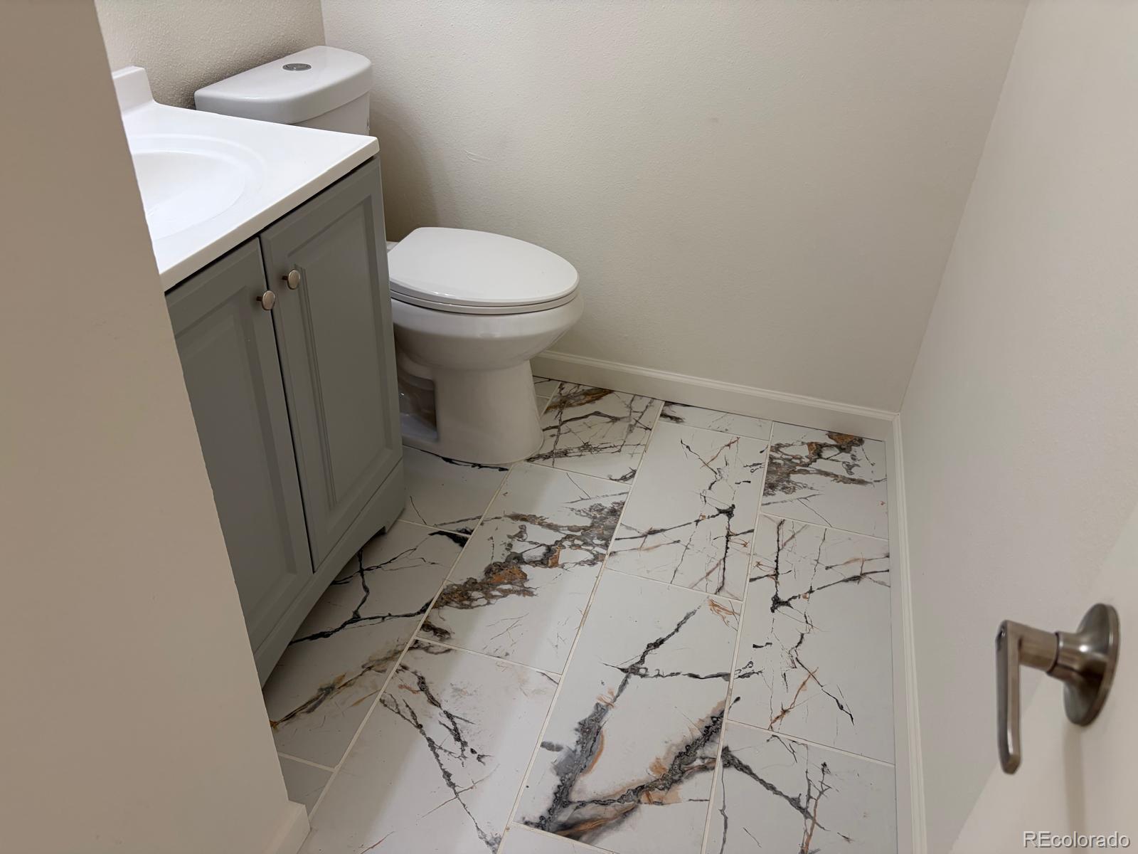 MLS Image #23 for 3604 w radcliff avenue ,denver, Colorado