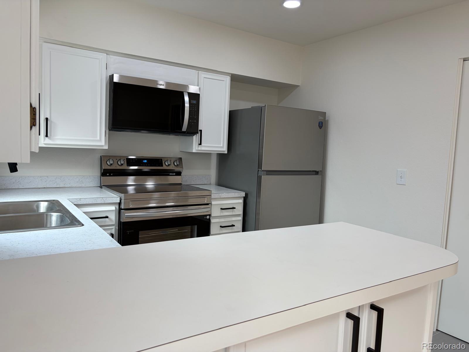 MLS Image #29 for 3604 w radcliff avenue ,denver, Colorado