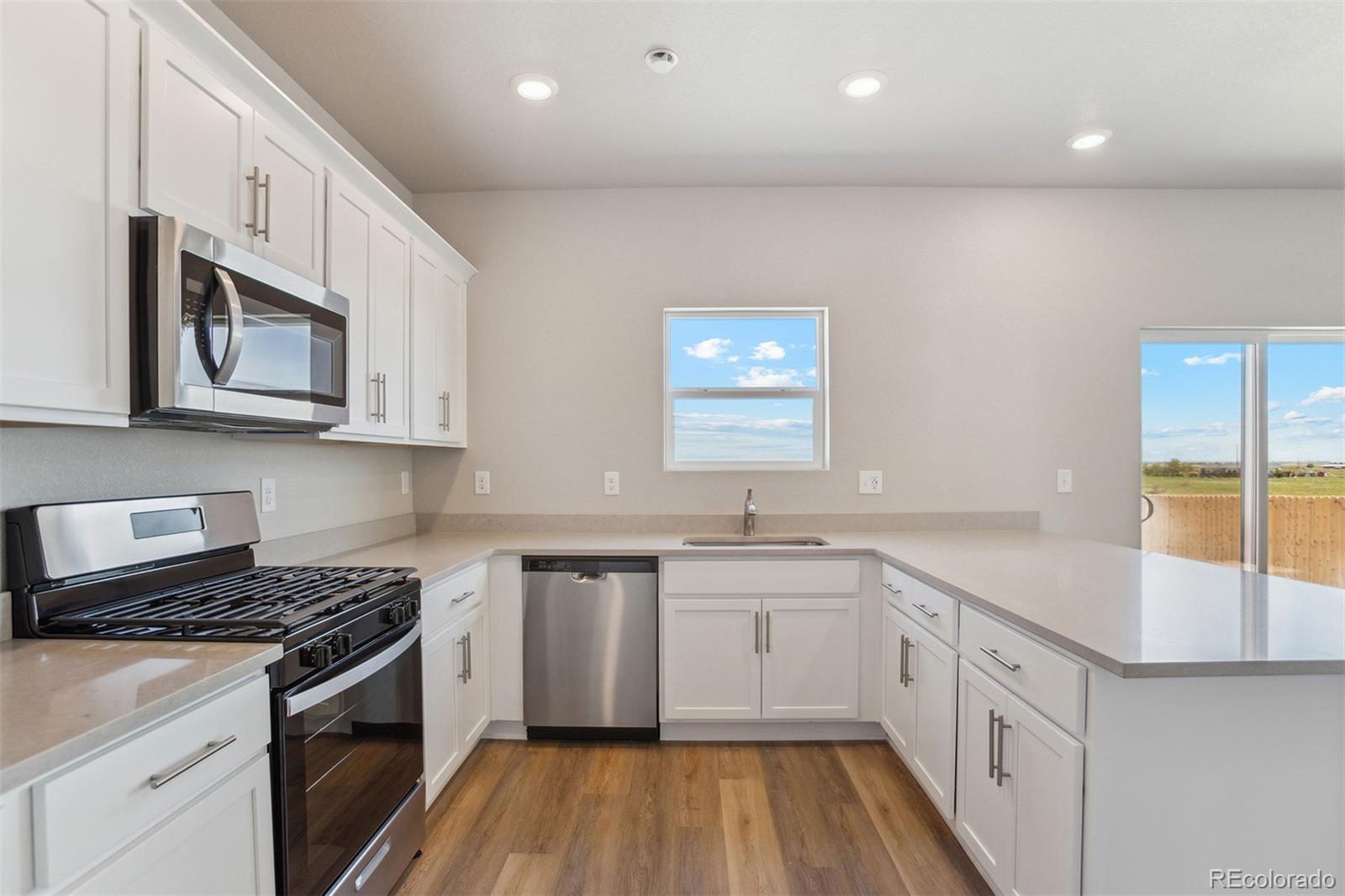 MLS Image #7 for 48120  shetland drive,bennett, Colorado