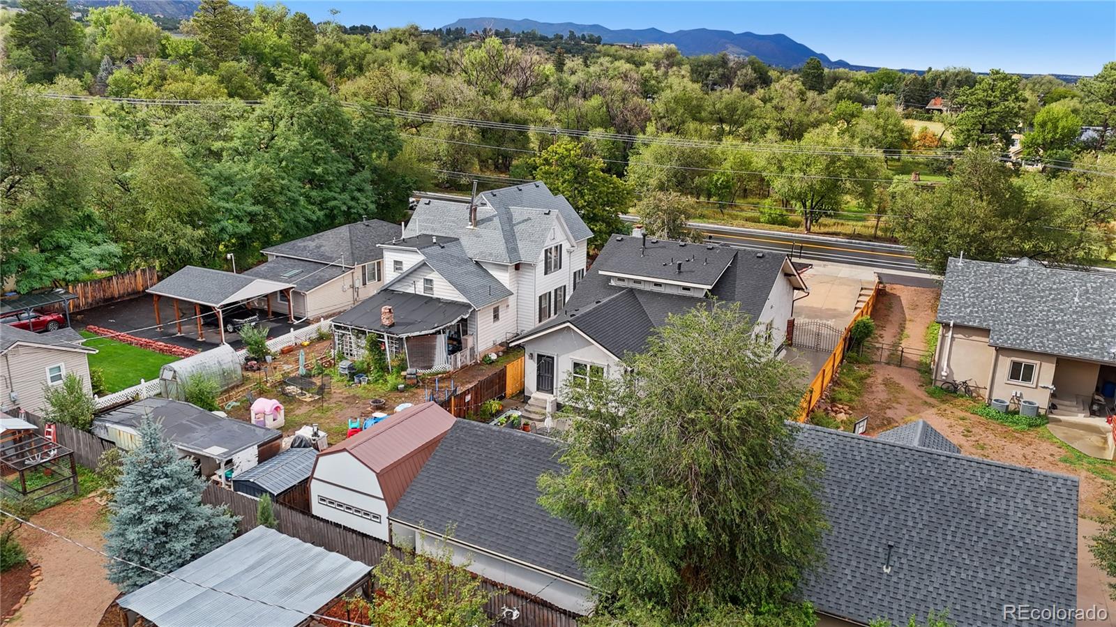 MLS Image #13 for 1011  cheyenne boulevard,colorado springs, Colorado