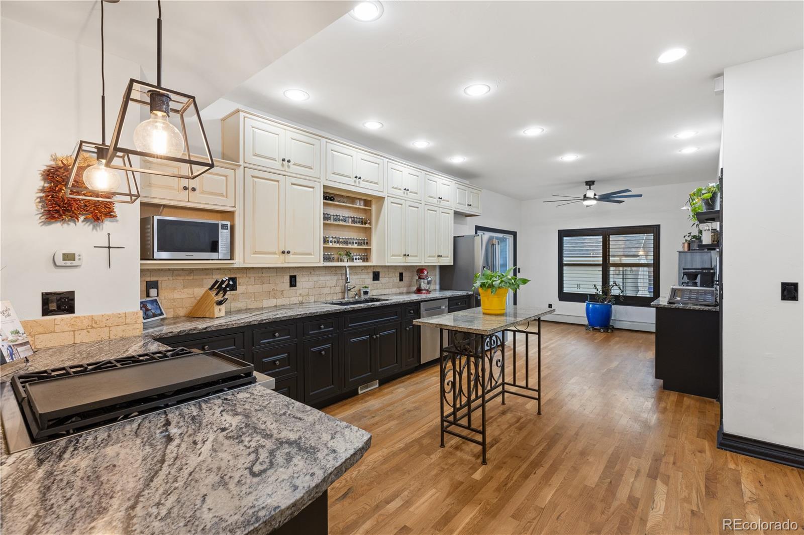 MLS Image #19 for 1011  cheyenne boulevard,colorado springs, Colorado