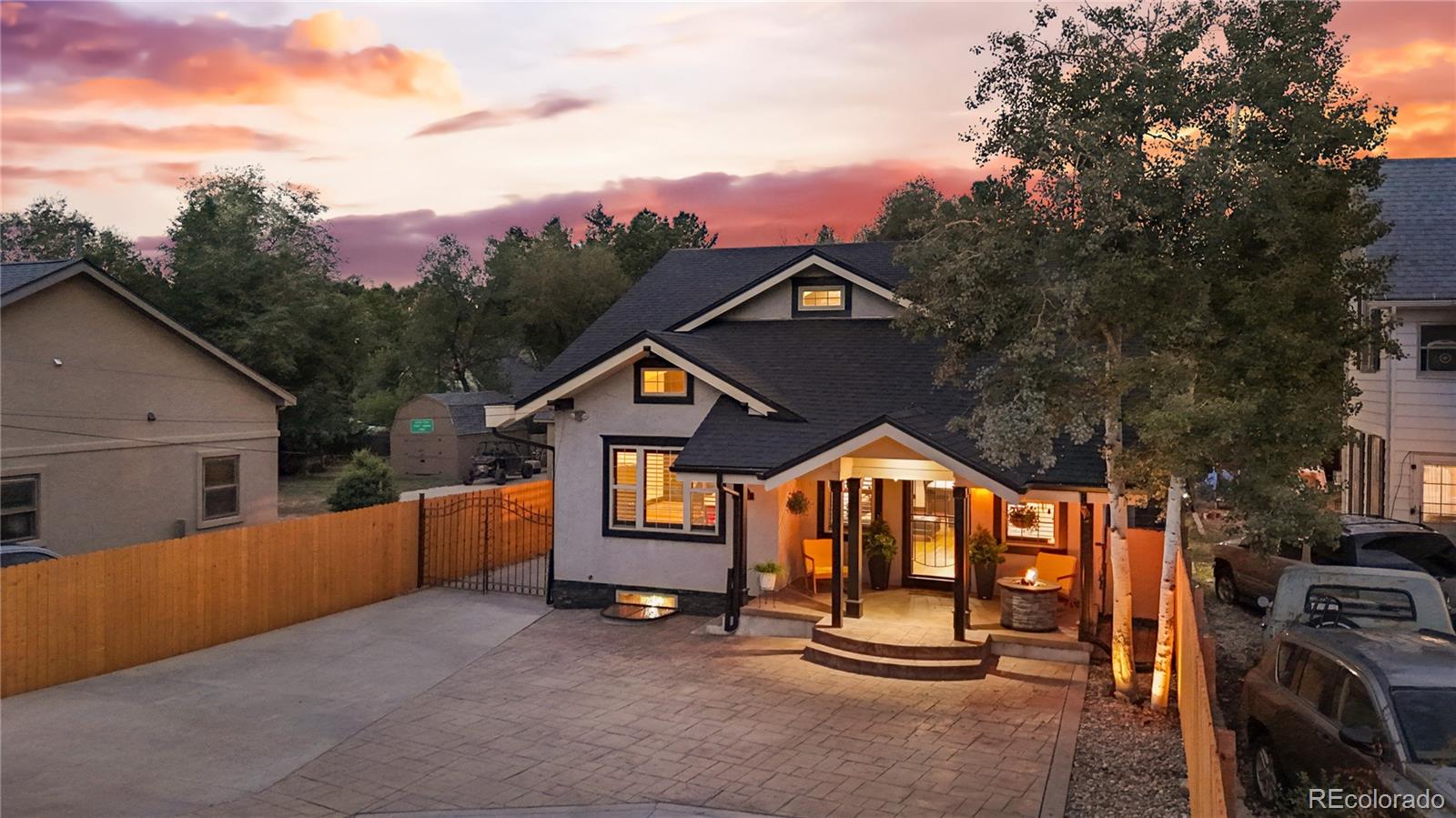 MLS Image #3 for 1011  cheyenne boulevard,colorado springs, Colorado