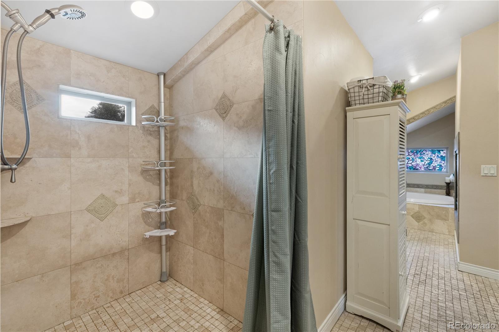 MLS Image #30 for 1011  cheyenne boulevard,colorado springs, Colorado