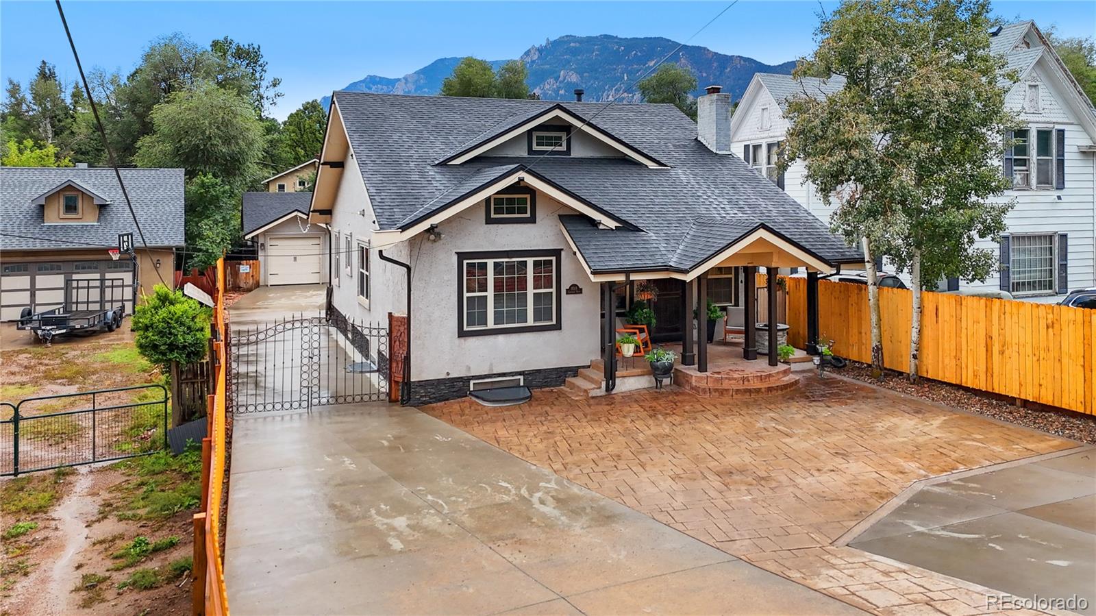 MLS Image #9 for 1011  cheyenne boulevard,colorado springs, Colorado