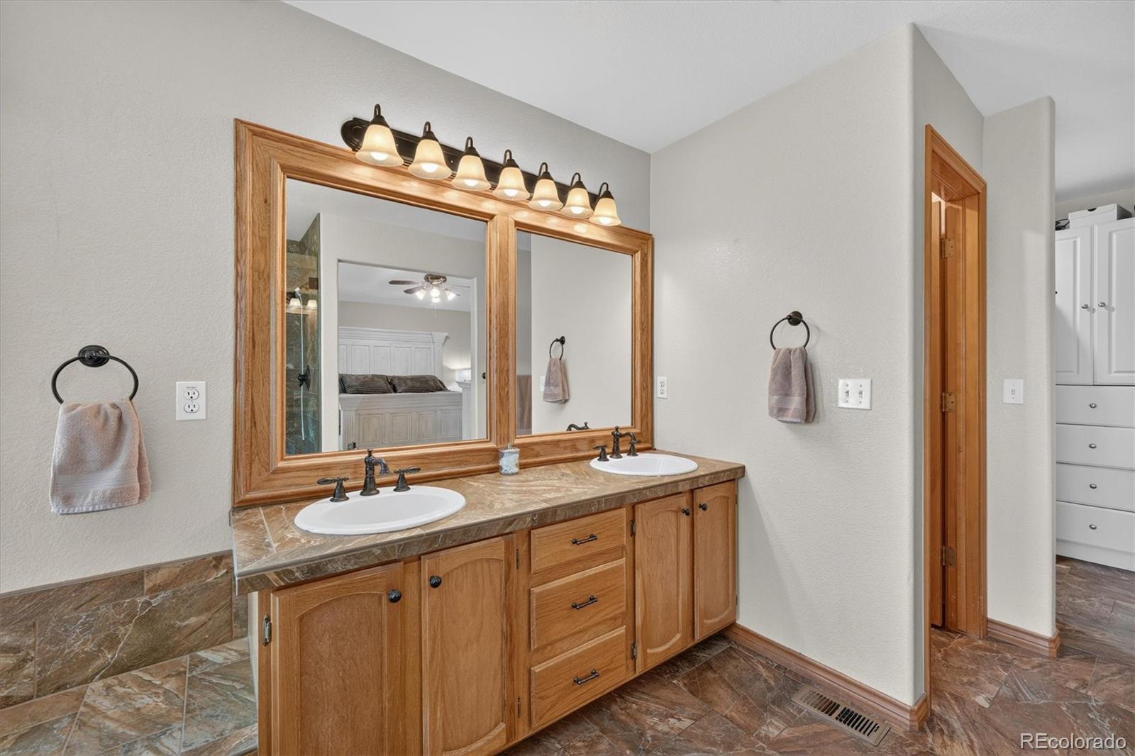 MLS Image #27 for 11445 w coal mine drive,littleton, Colorado