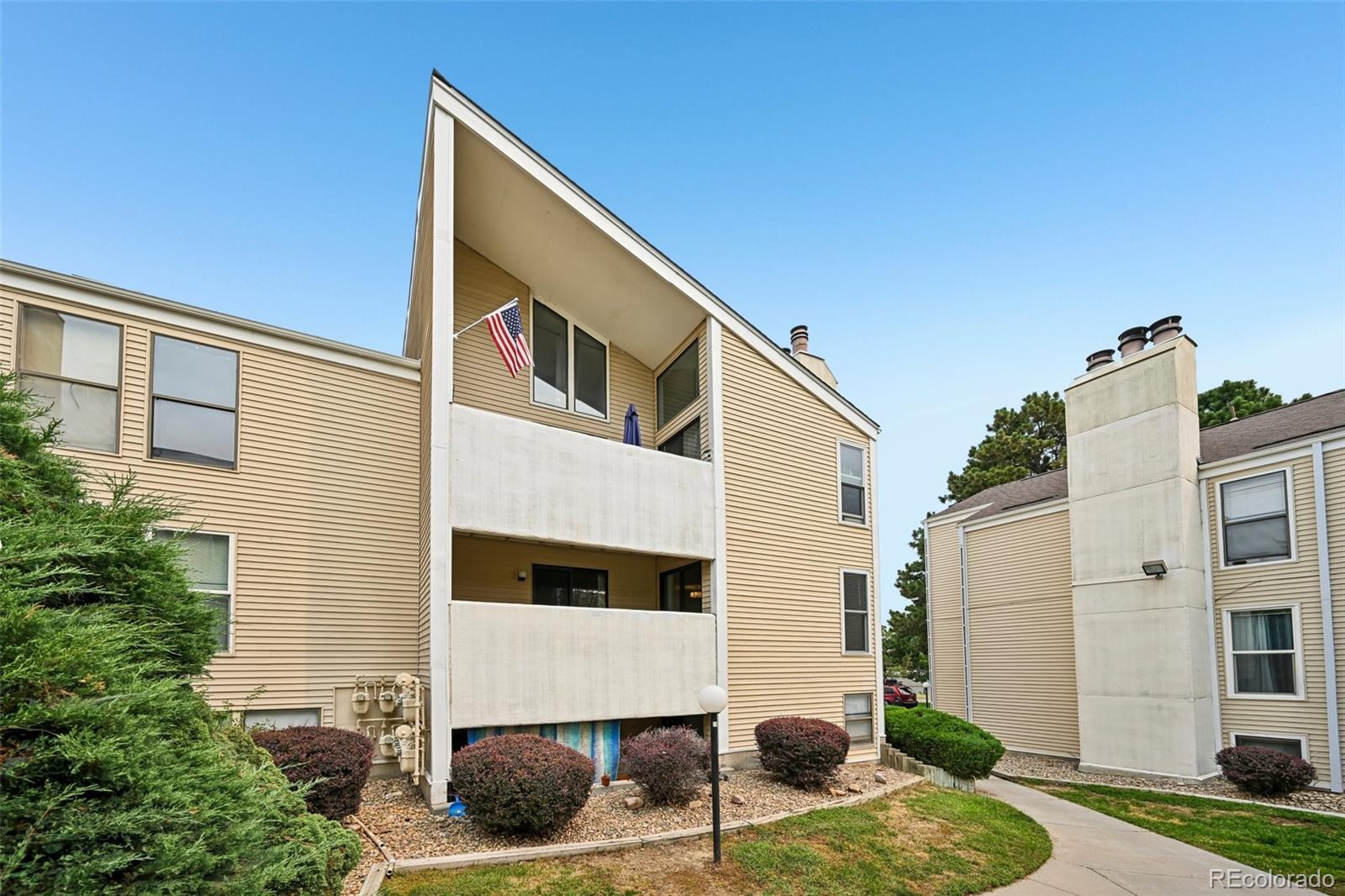 MLS Image #30 for 15202 e hampden circle,aurora, Colorado