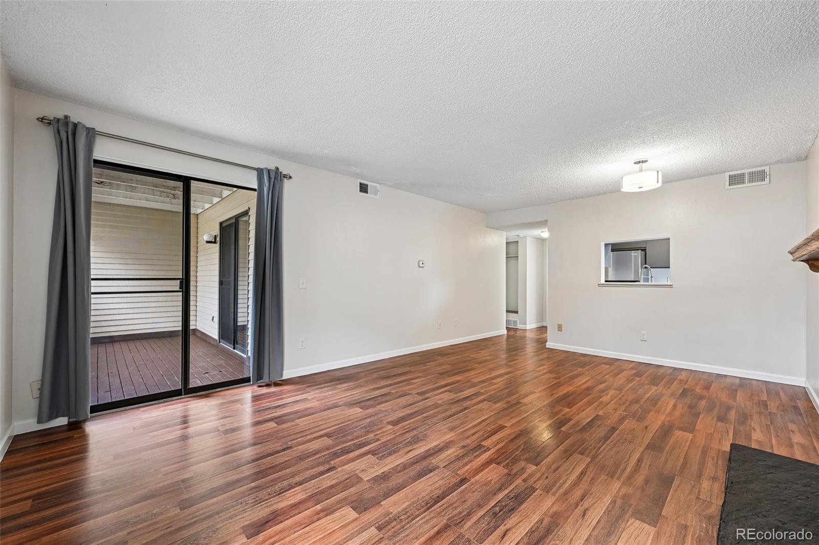 MLS Image #7 for 15202 e hampden circle,aurora, Colorado