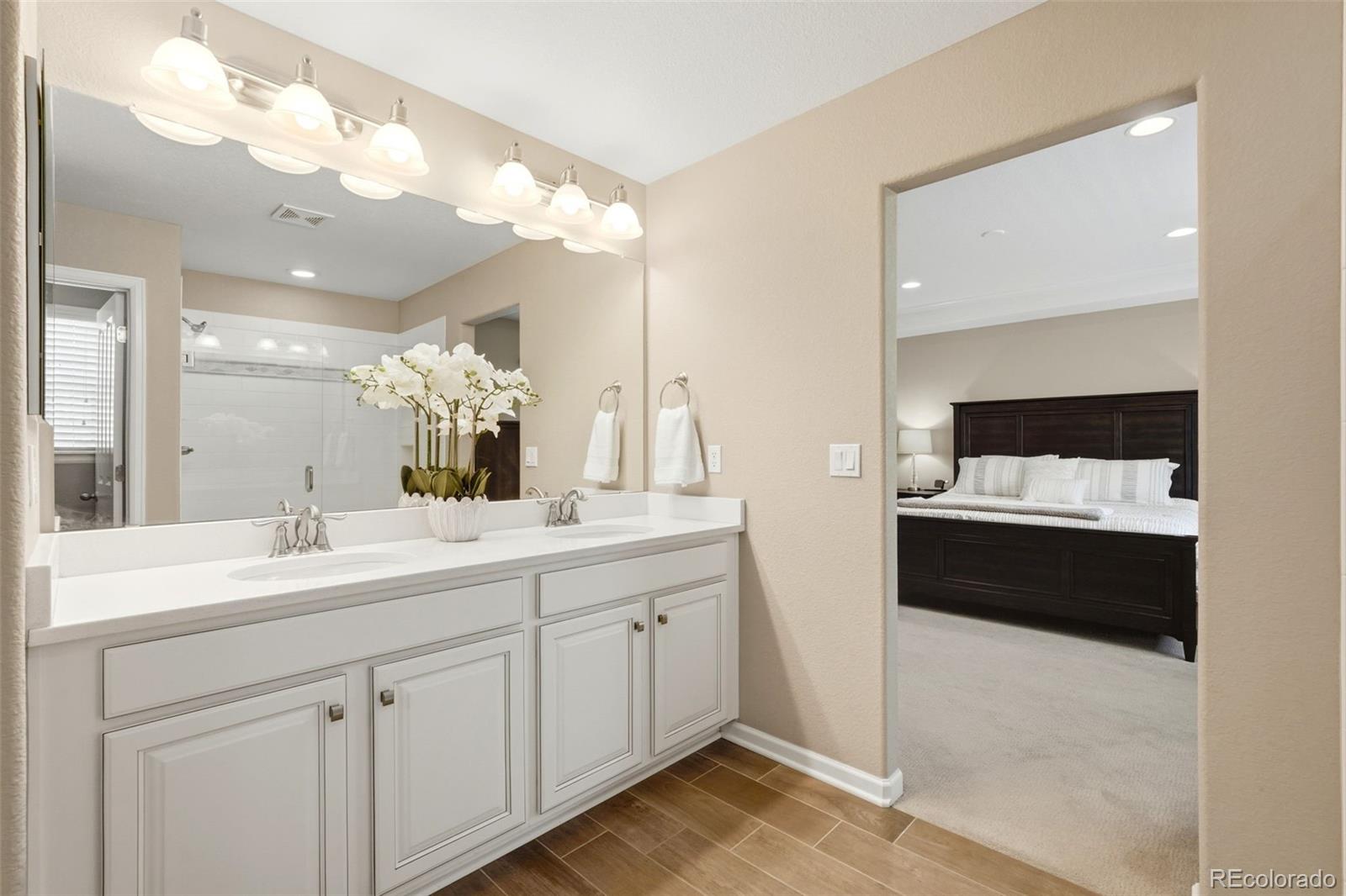MLS Image #22 for 5042 s valdai way,aurora, Colorado