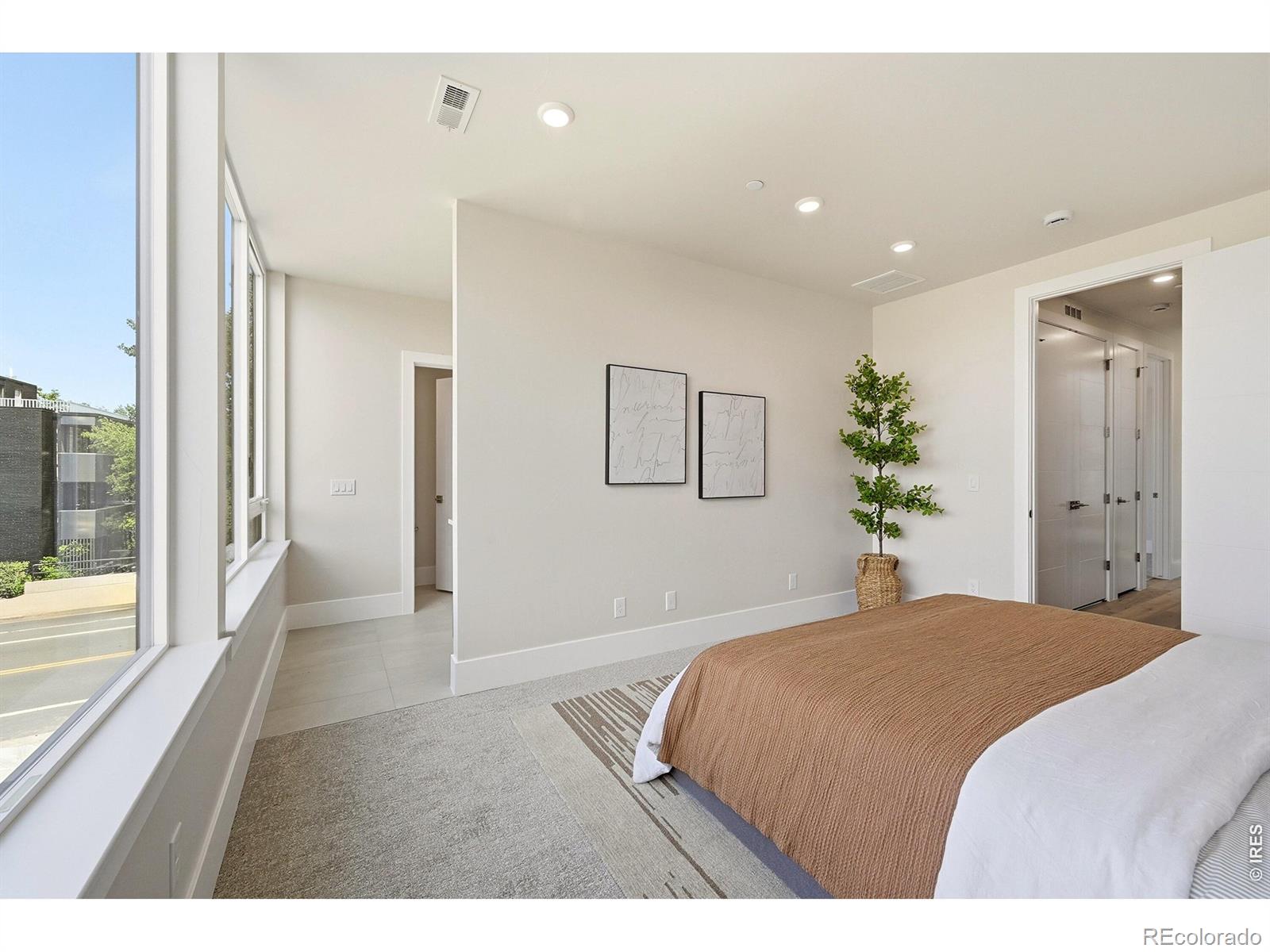 MLS Image #13 for 1633  17th ,boulder, Colorado