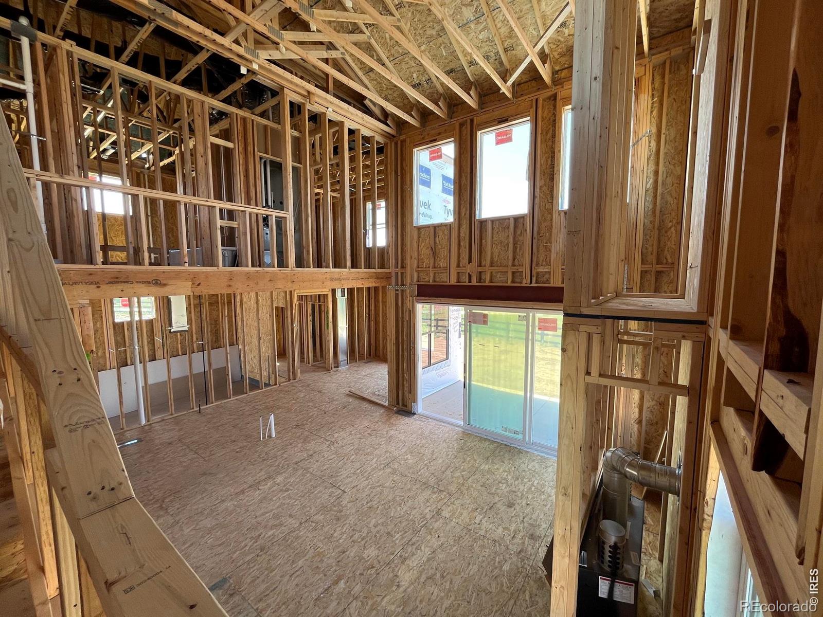MLS Image #5 for 1856  river highlands court,berthoud, Colorado