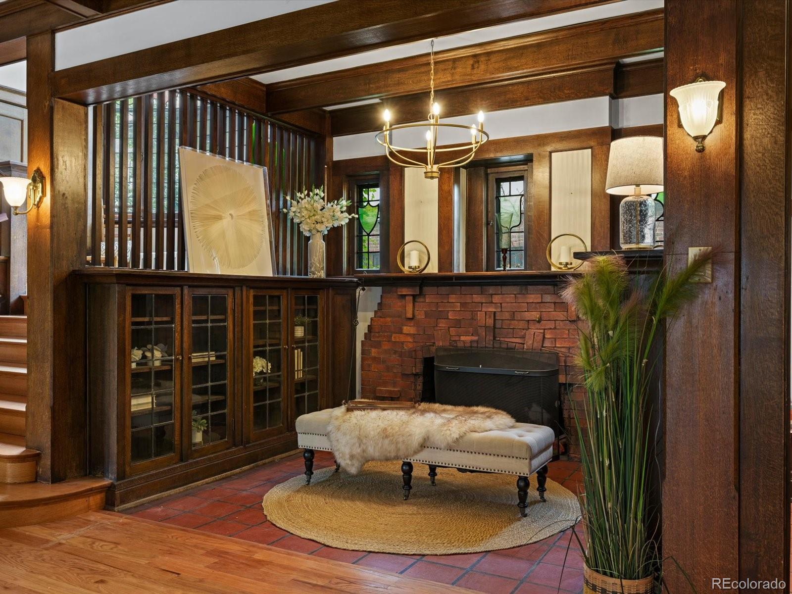 MLS Image #11 for 661 n franklin street,denver, Colorado