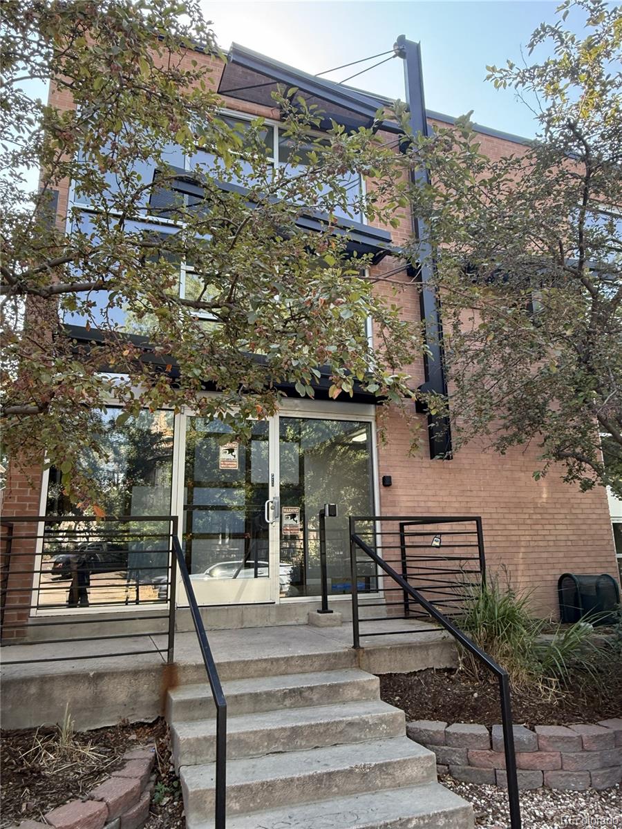 MLS Image #19 for 1032 n clarkson street,denver, Colorado