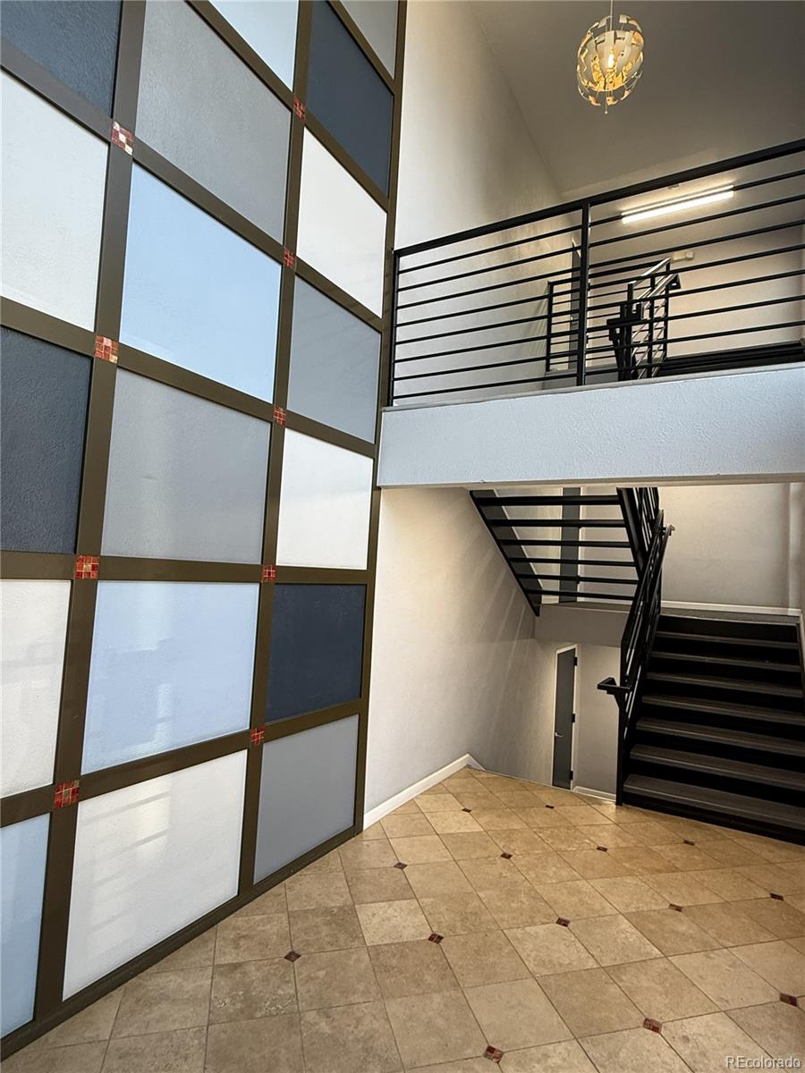 MLS Image #21 for 1032 n clarkson street,denver, Colorado