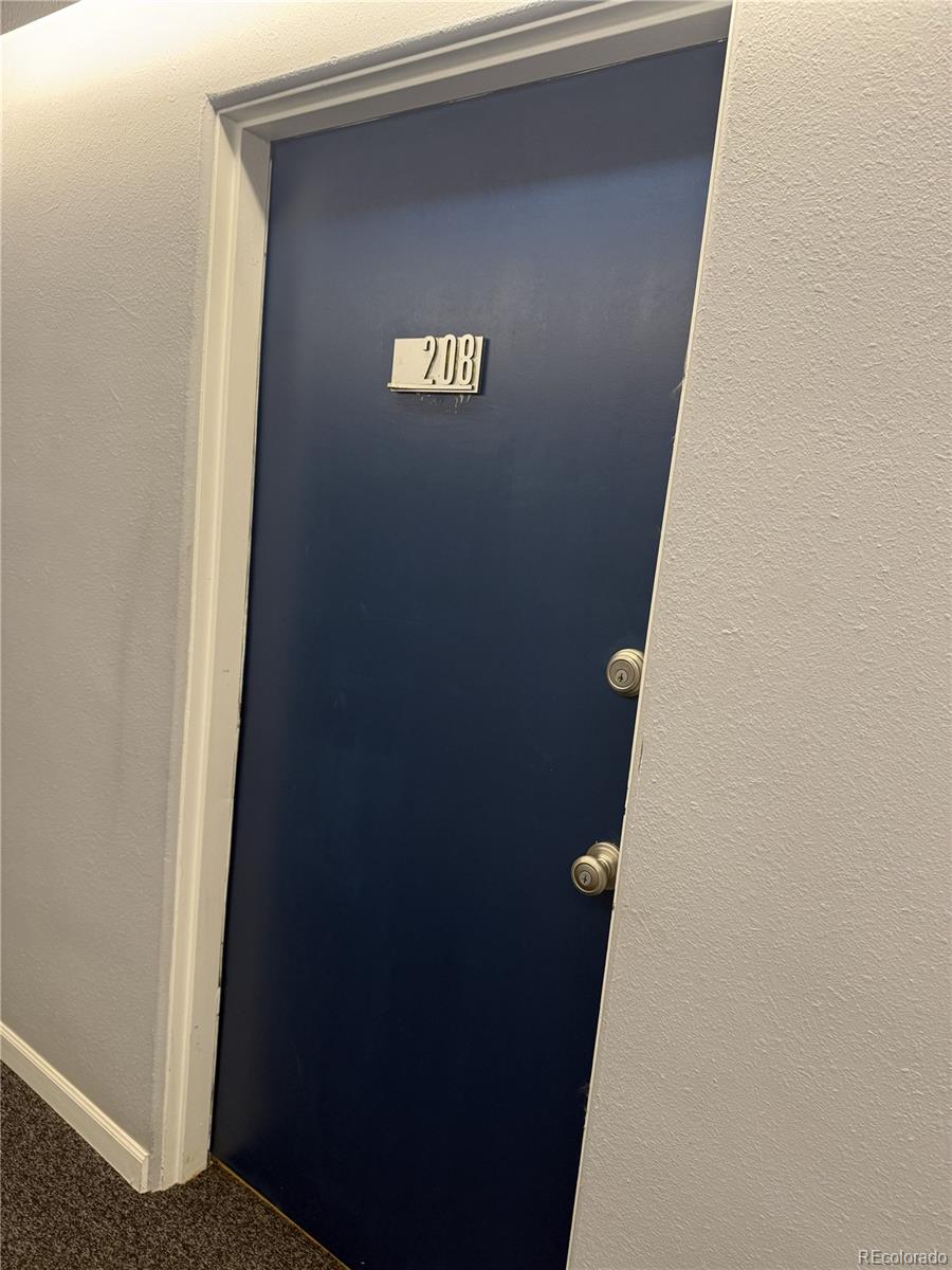 MLS Image #23 for 1032 n clarkson street,denver, Colorado