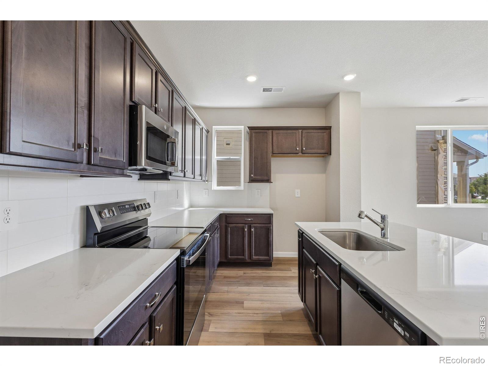 MLS Image #2 for 2338  bufflehead way,johnstown, Colorado