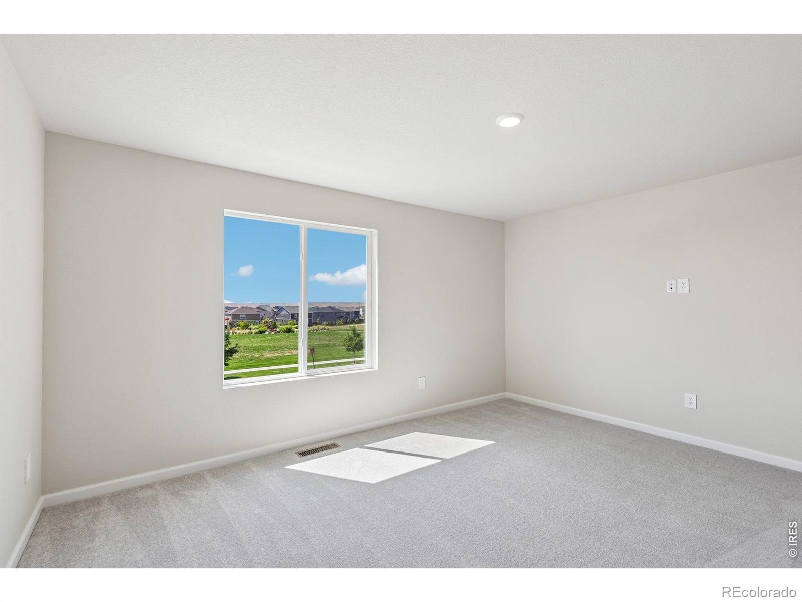 MLS Image #3 for 2338  bufflehead way,johnstown, Colorado