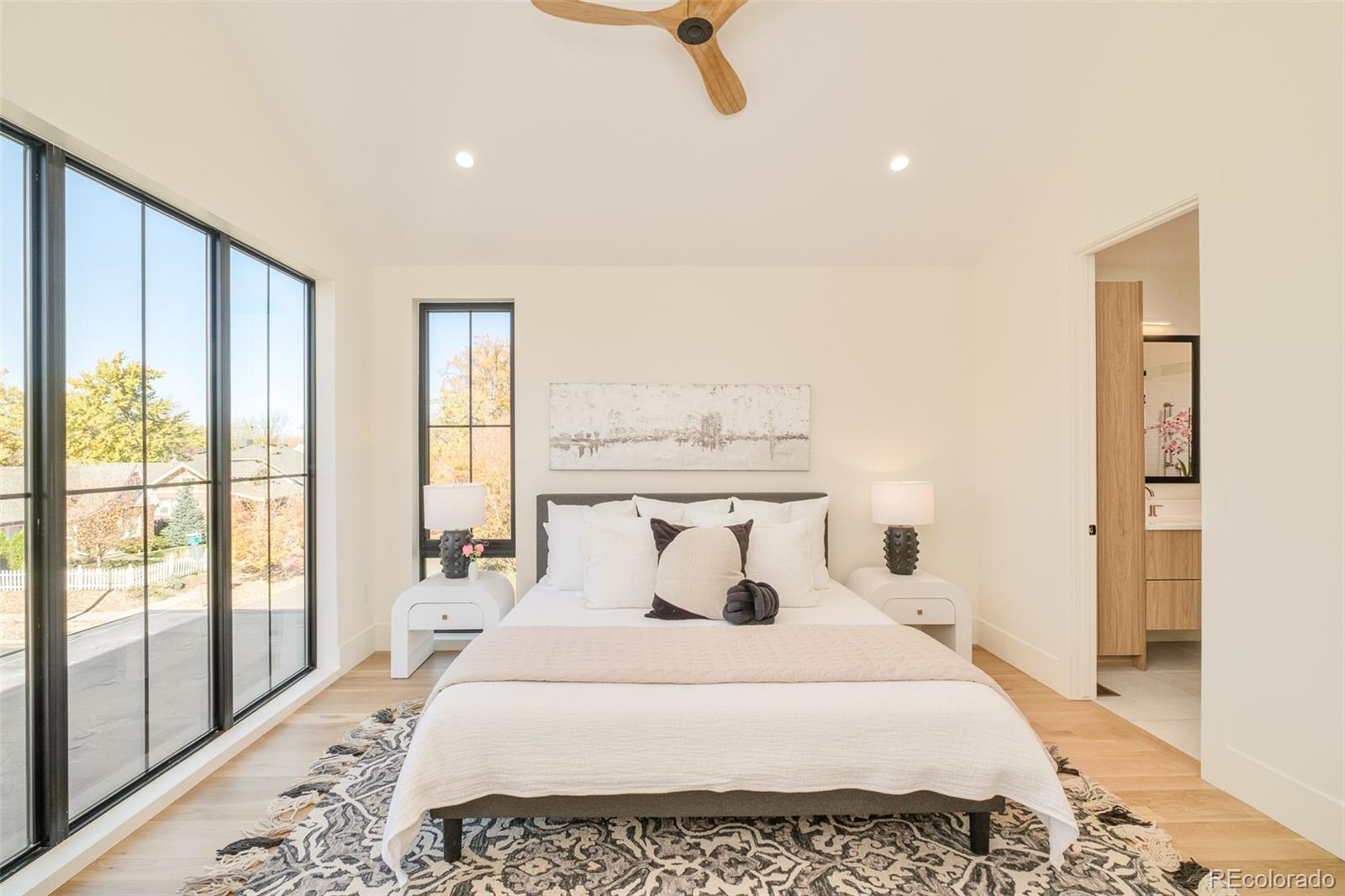 MLS Image #18 for 570  cook street,denver, Colorado