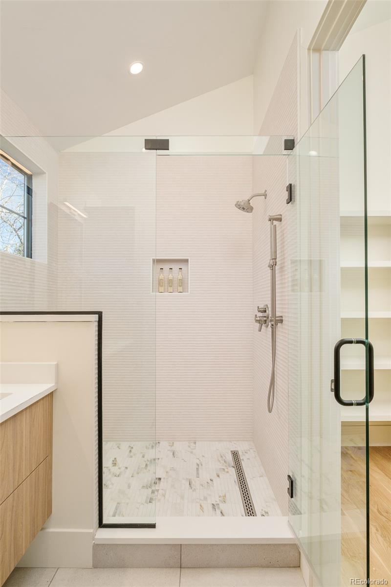 MLS Image #21 for 570  cook street,denver, Colorado