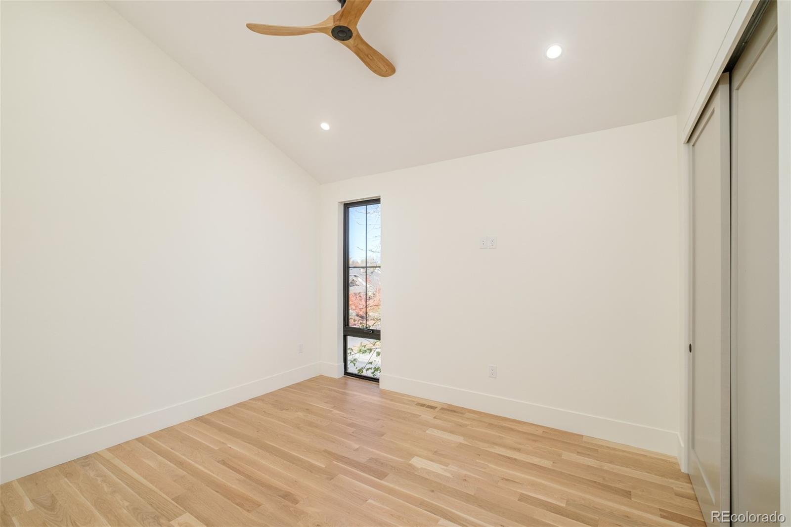 MLS Image #23 for 570  cook street,denver, Colorado