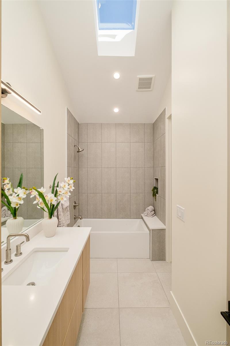 MLS Image #25 for 570  cook street,denver, Colorado