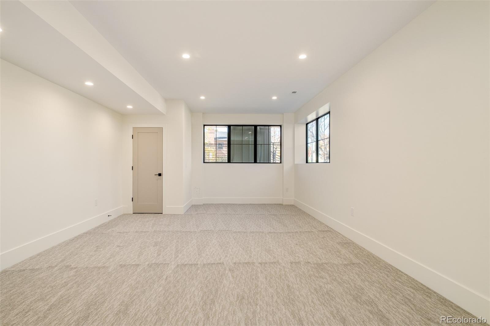 MLS Image #27 for 570  cook street,denver, Colorado