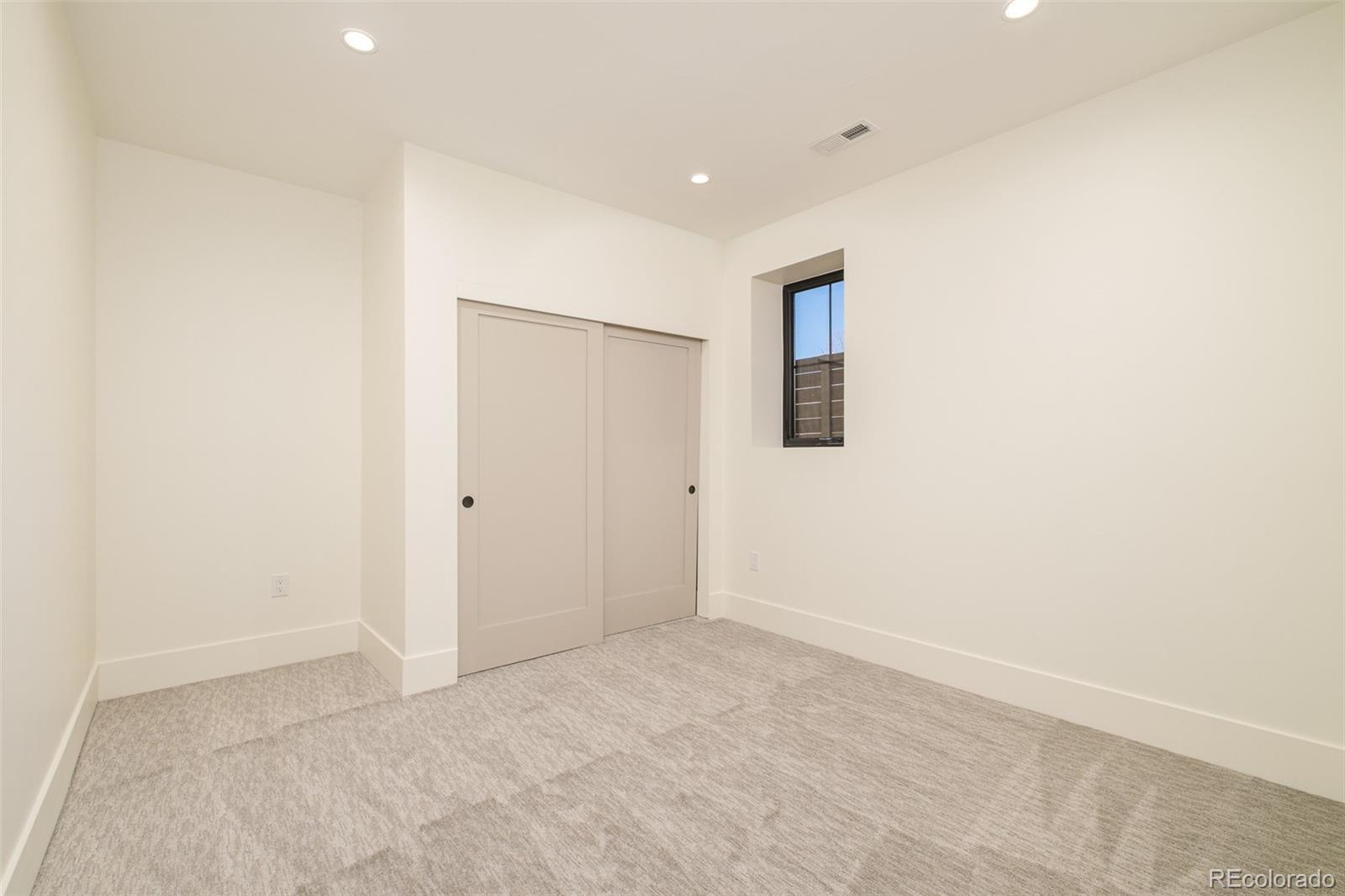 MLS Image #29 for 570  cook street,denver, Colorado