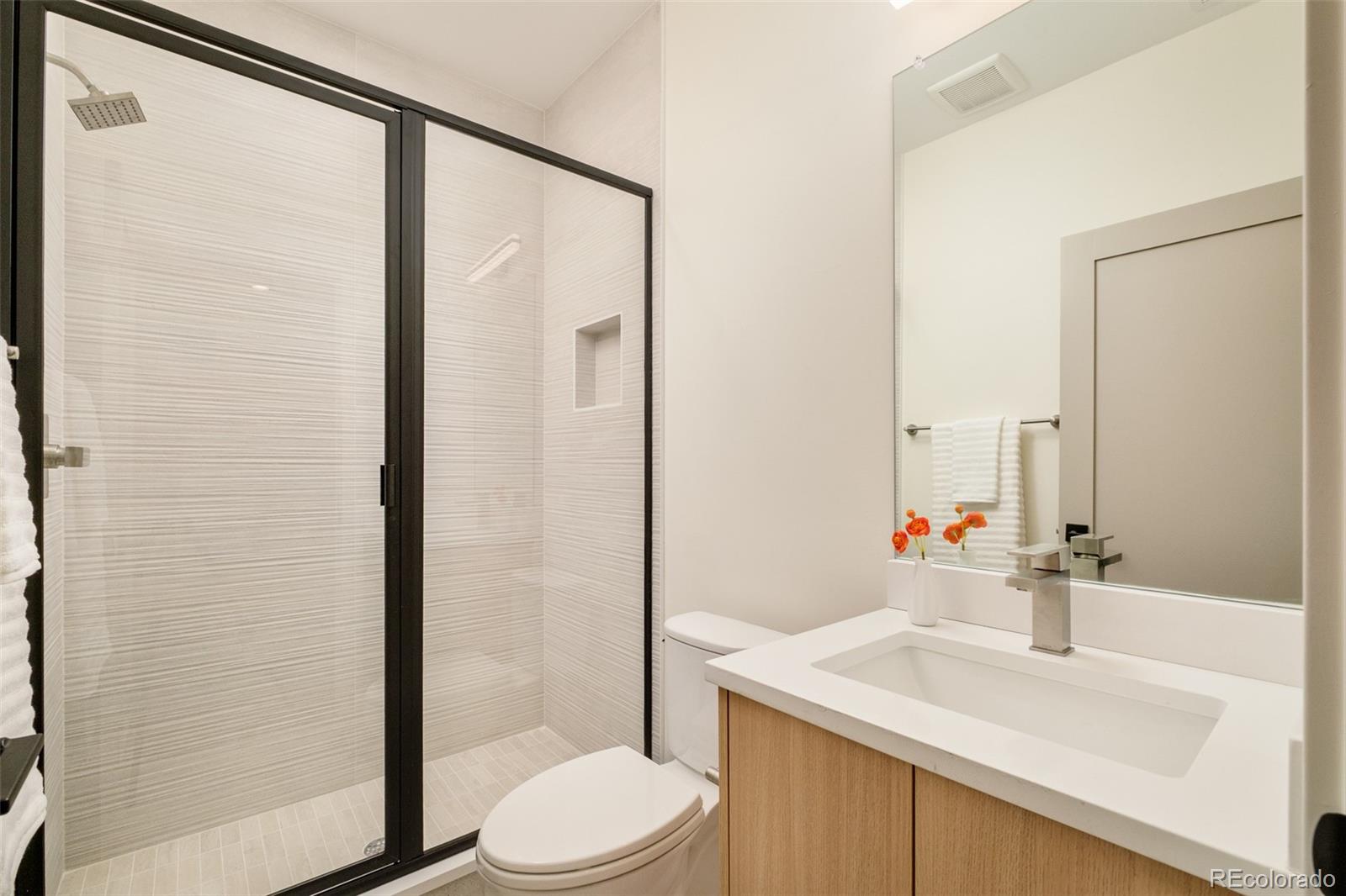 MLS Image #30 for 570  cook street,denver, Colorado