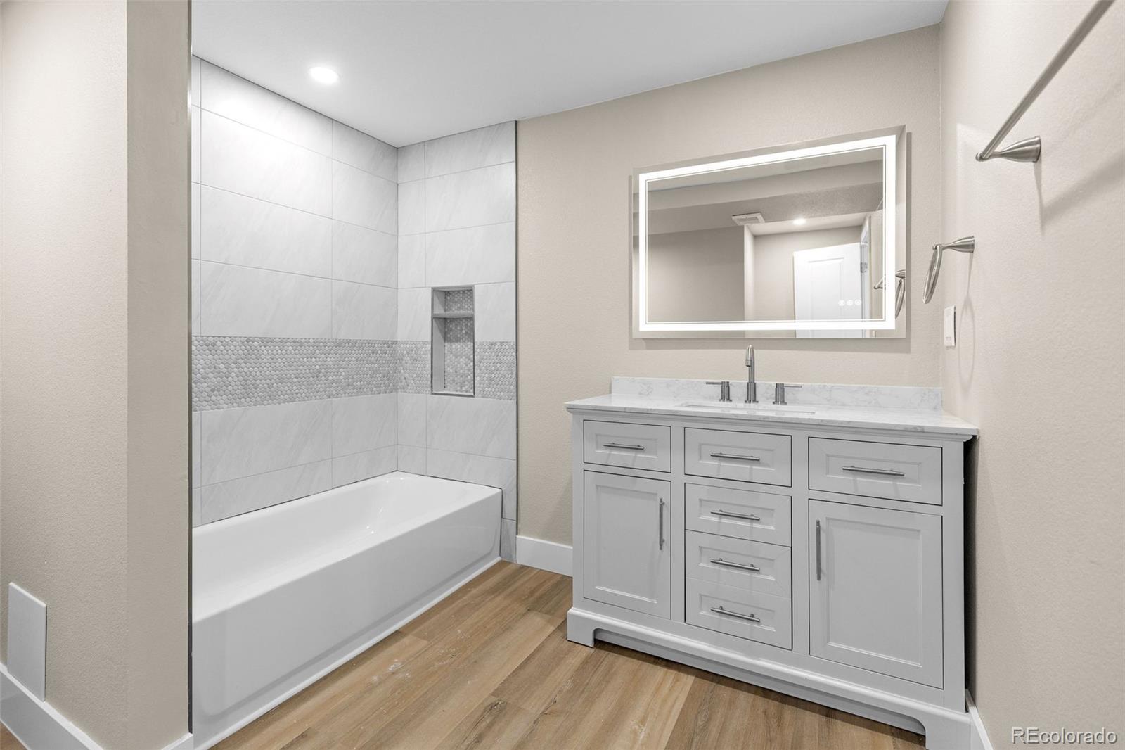 MLS Image #28 for 6438 s harlan way,littleton, Colorado