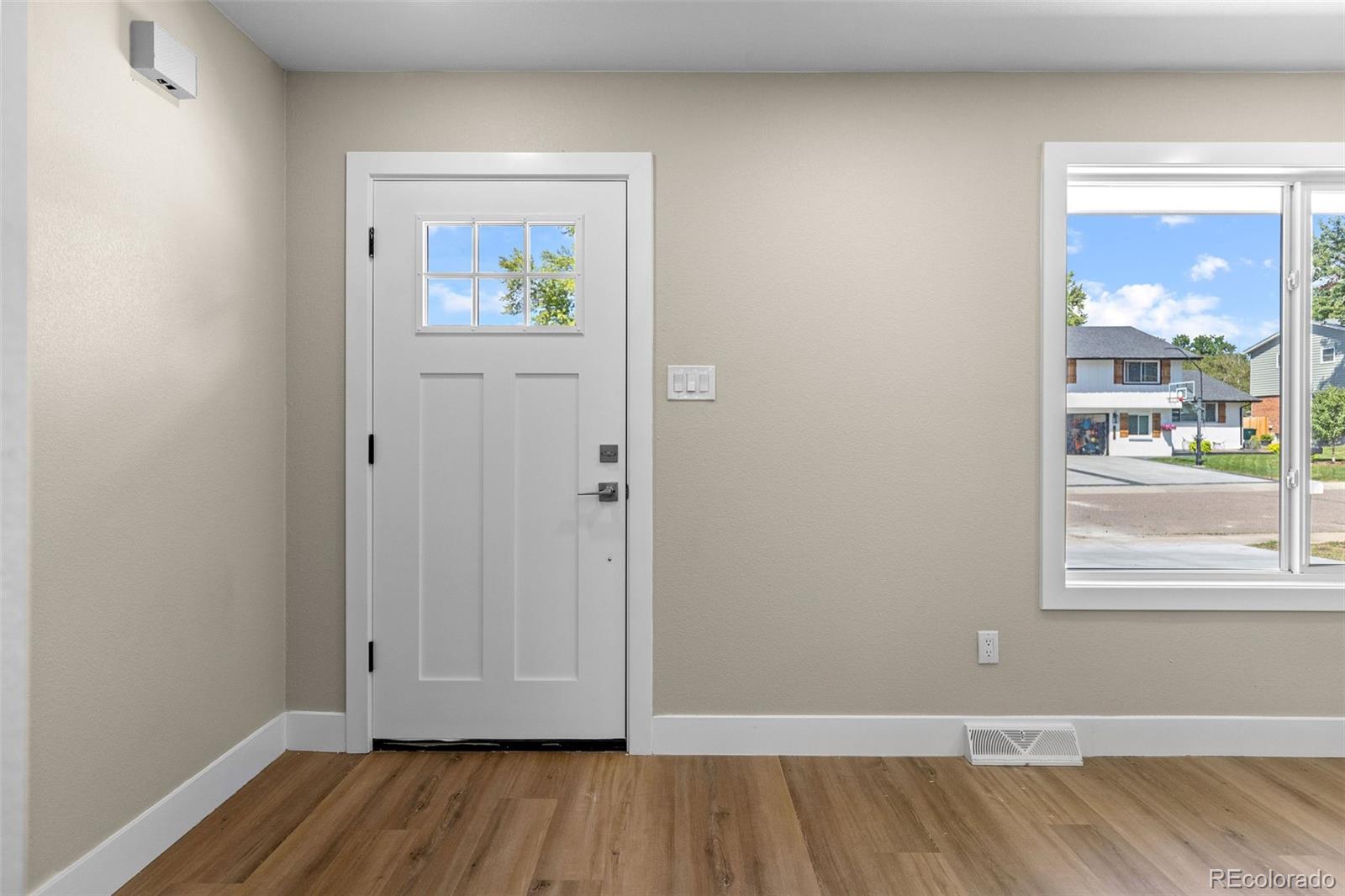 MLS Image #3 for 6438 s harlan way,littleton, Colorado