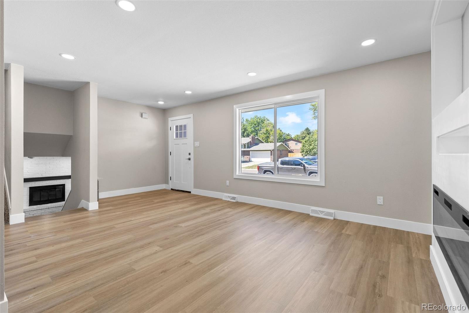 MLS Image #4 for 6438 s harlan way,littleton, Colorado