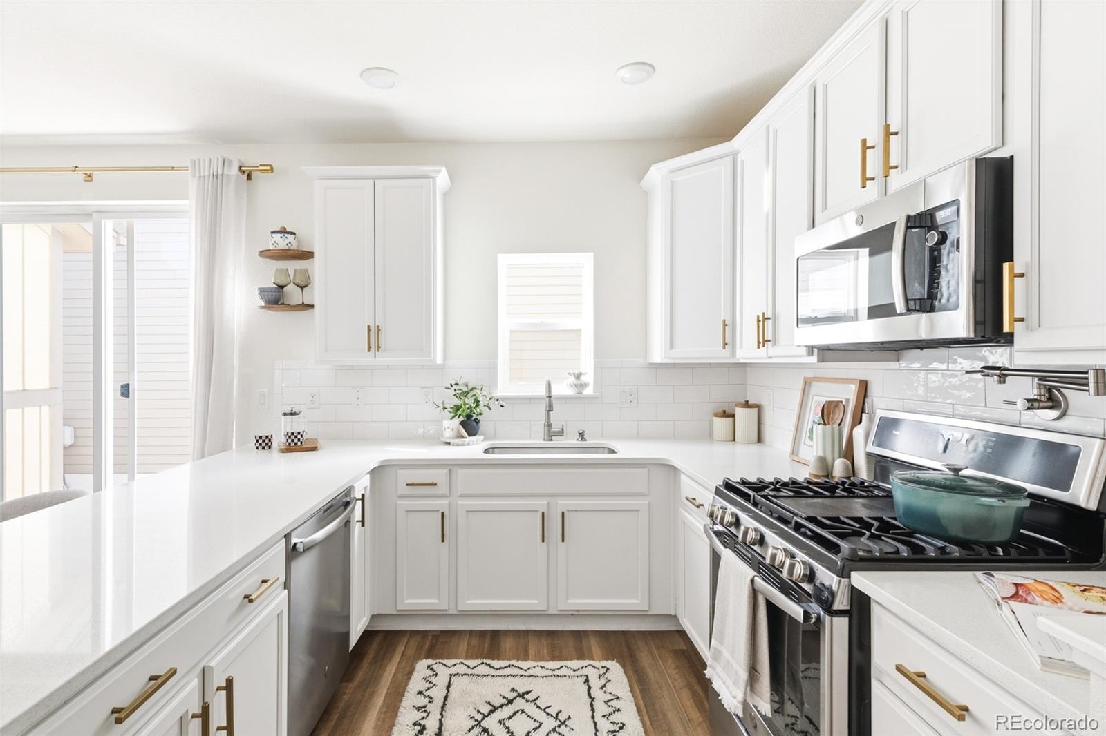 MLS Image #10 for 2827 s fox street,englewood, Colorado