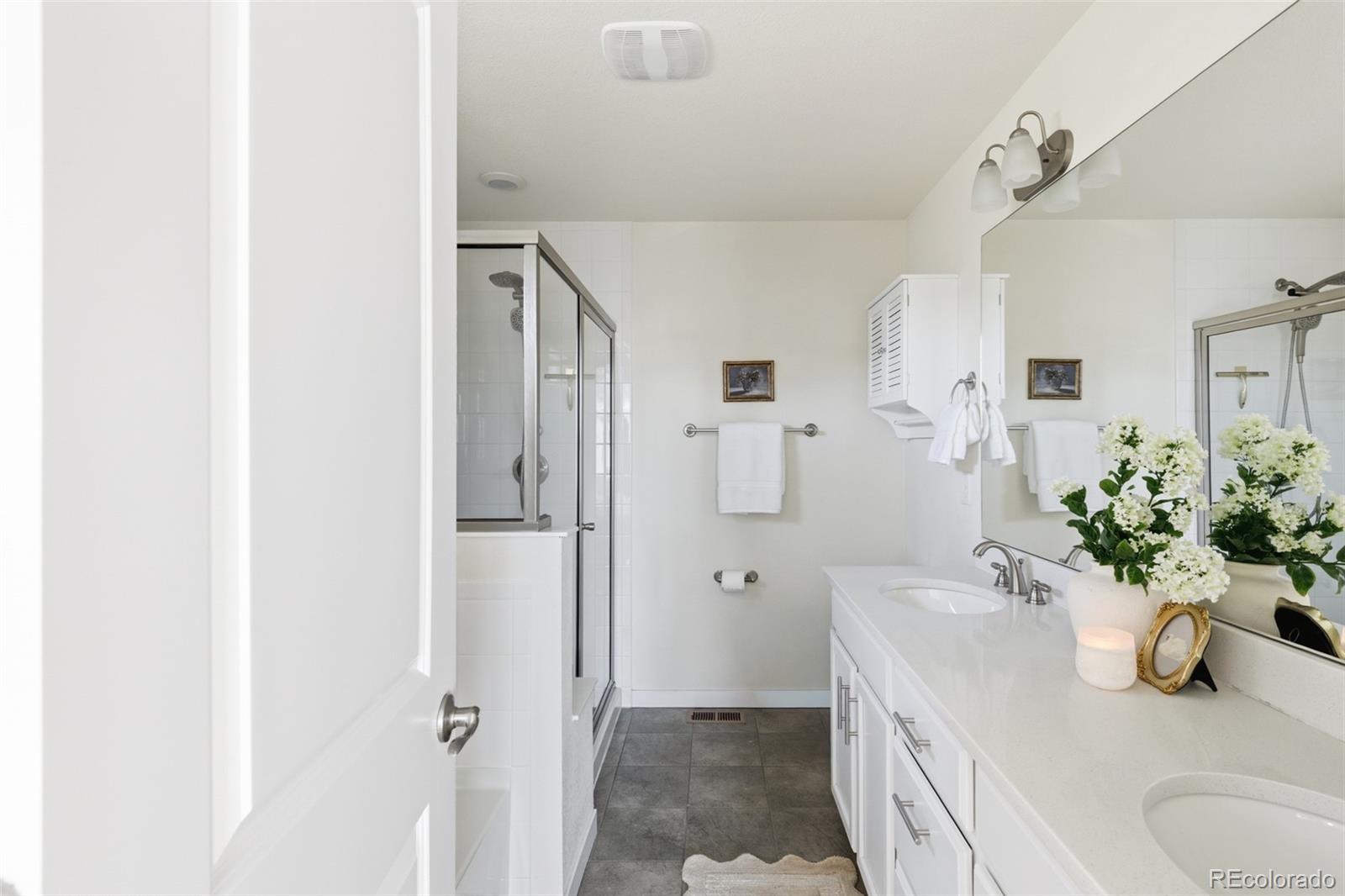 MLS Image #17 for 2827 s fox street,englewood, Colorado
