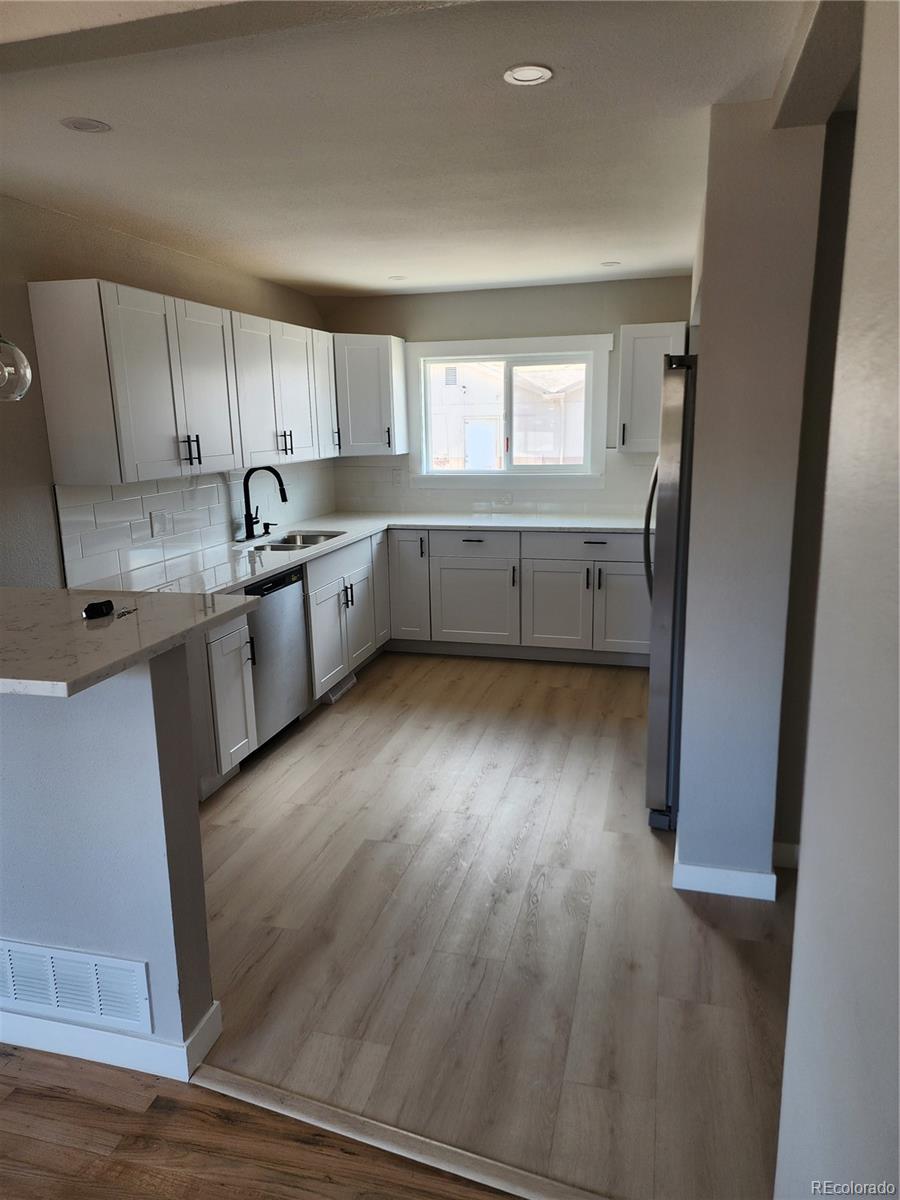 MLS Image #4 for 7271  magnolia street,commerce city, Colorado