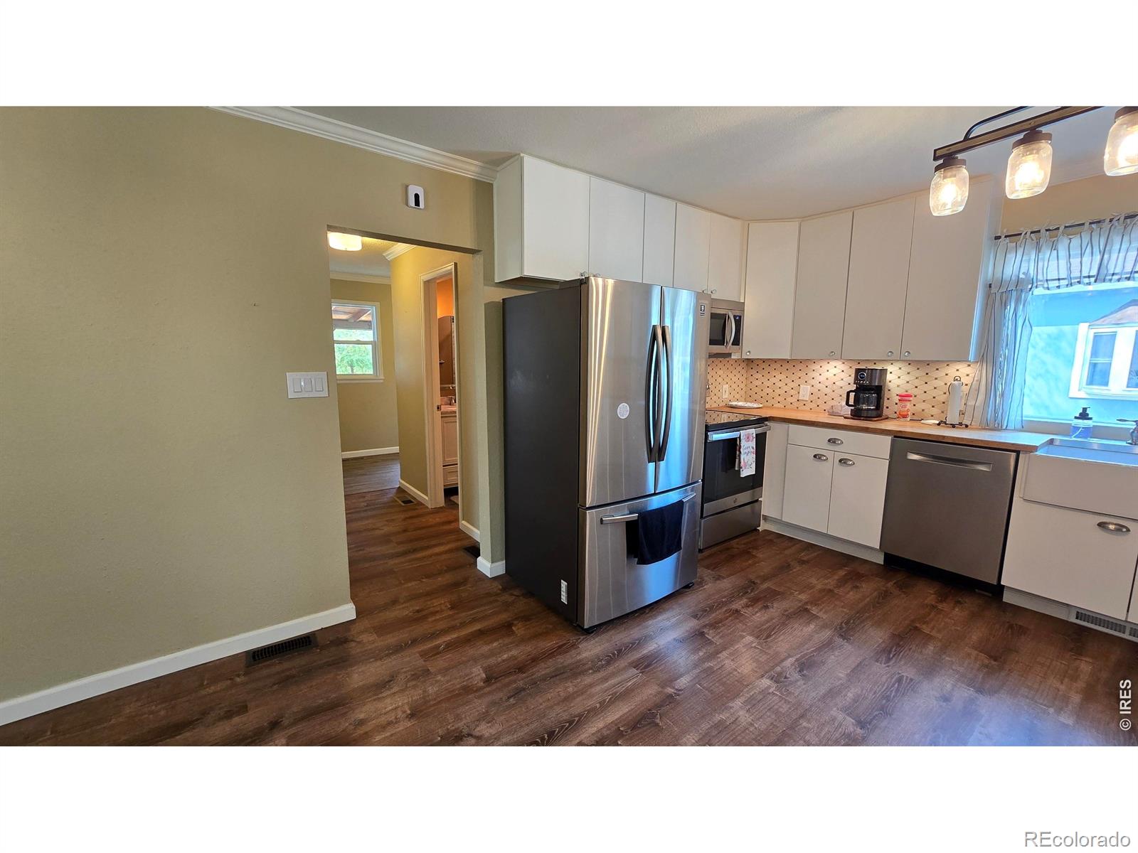MLS Image #11 for 611  douglas street,sterling, Colorado