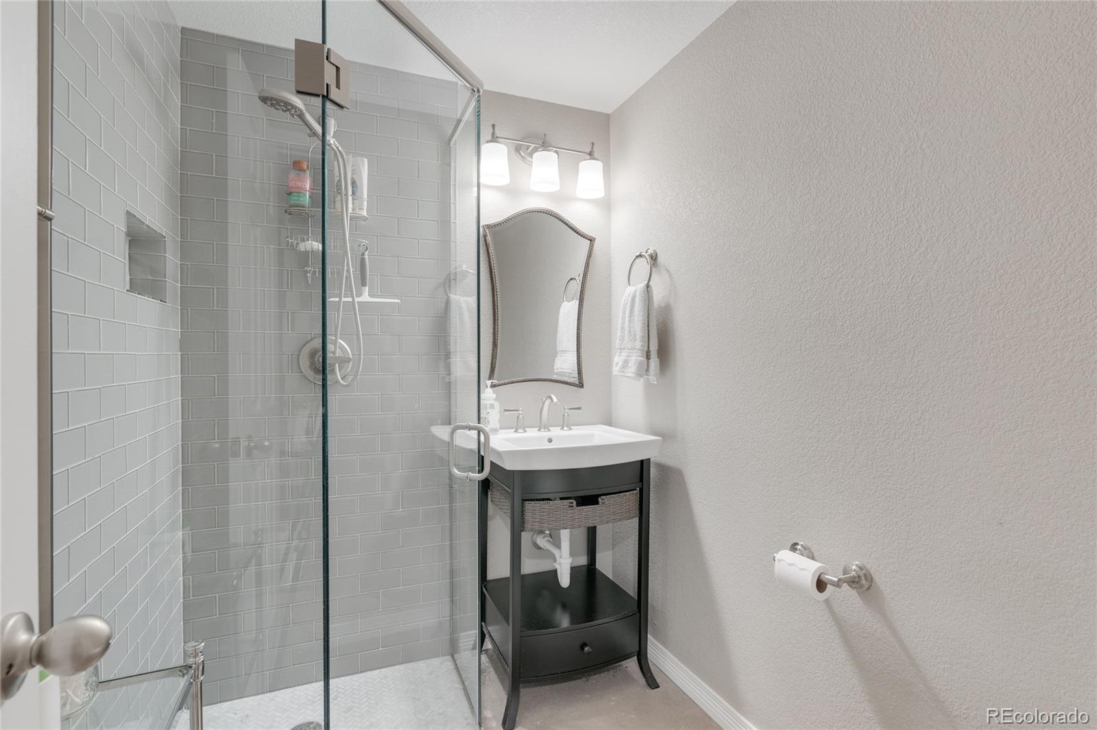 MLS Image #28 for 5447 s iola way,englewood, Colorado