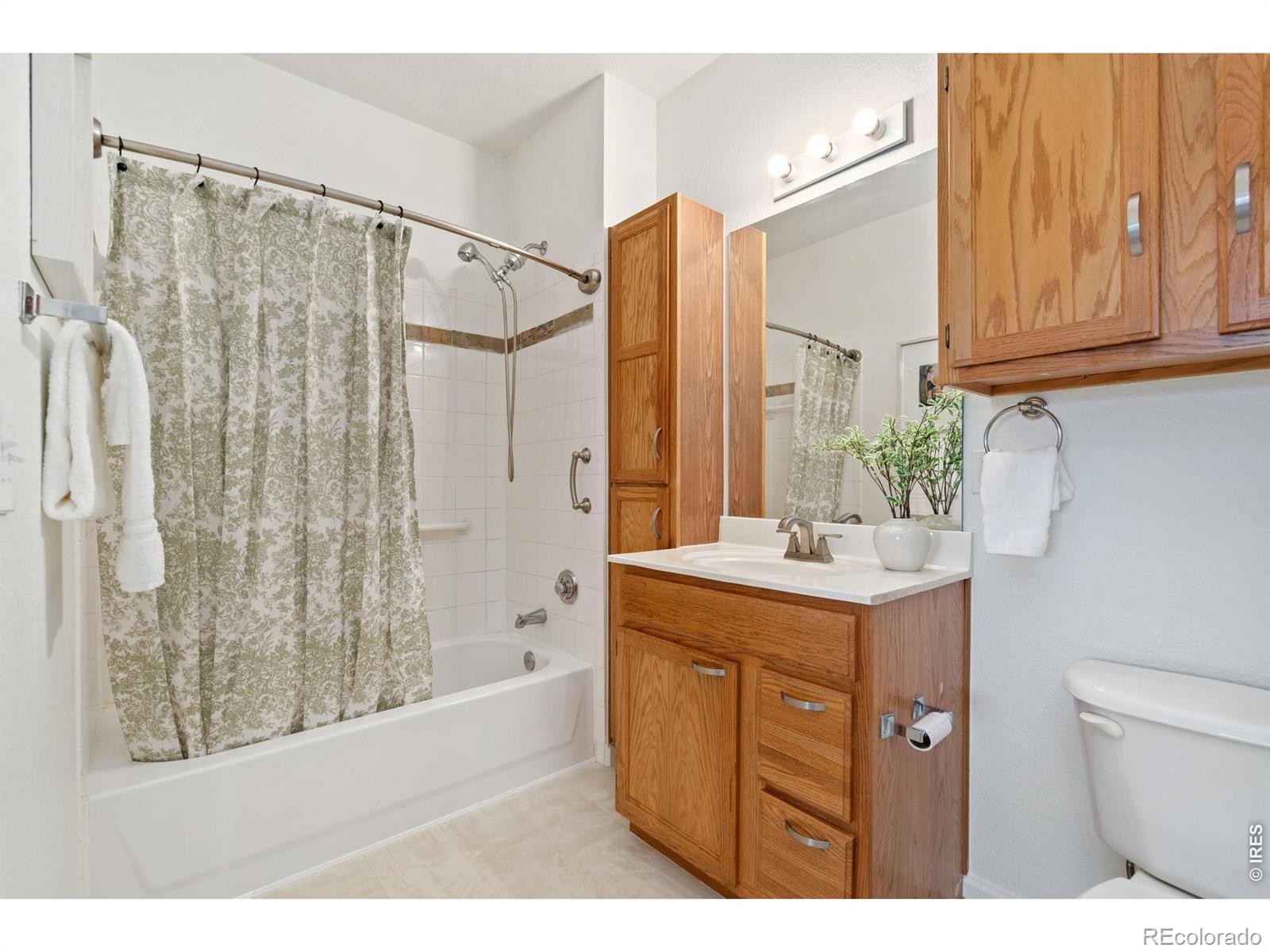 MLS Image #13 for 5620  fossil creek parkway,fort collins, Colorado