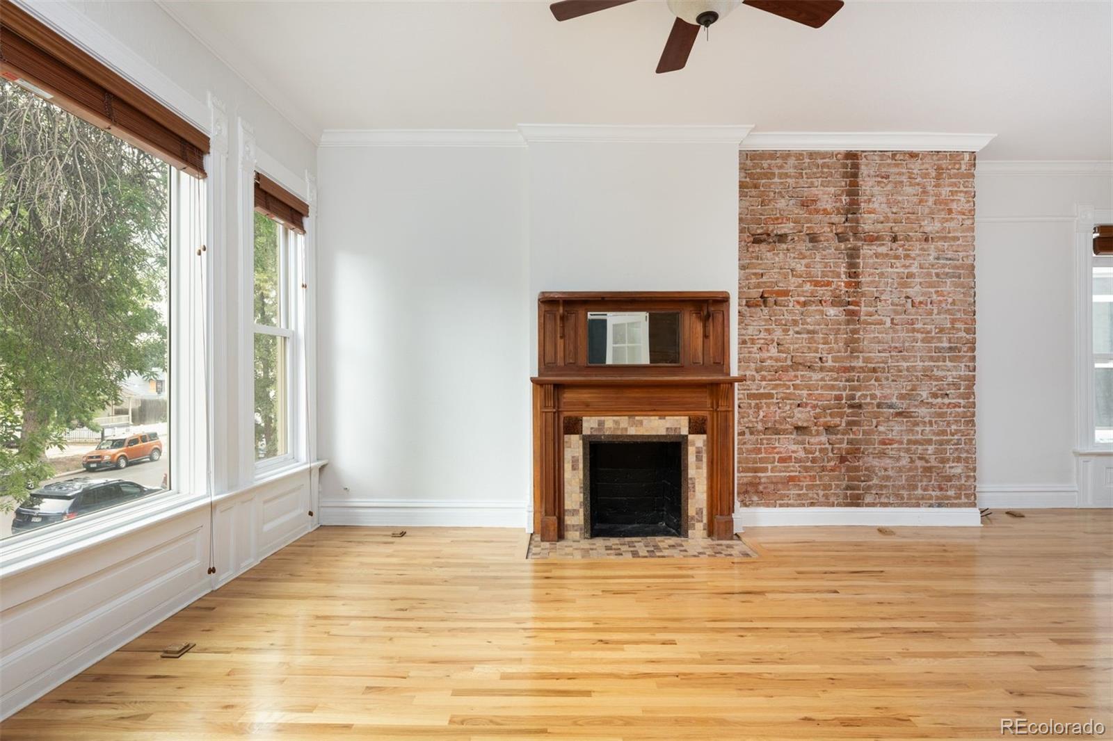 MLS Image #10 for 1553 n high street,denver, Colorado