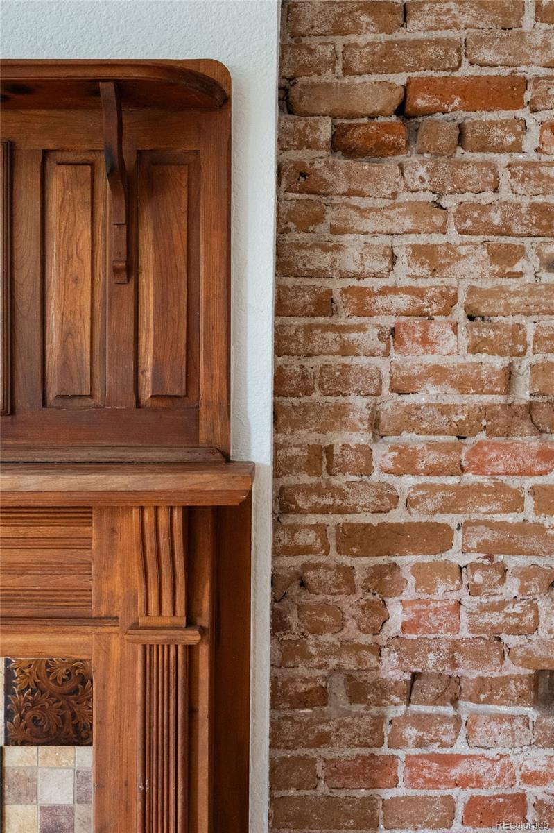 MLS Image #12 for 1553 n high street,denver, Colorado