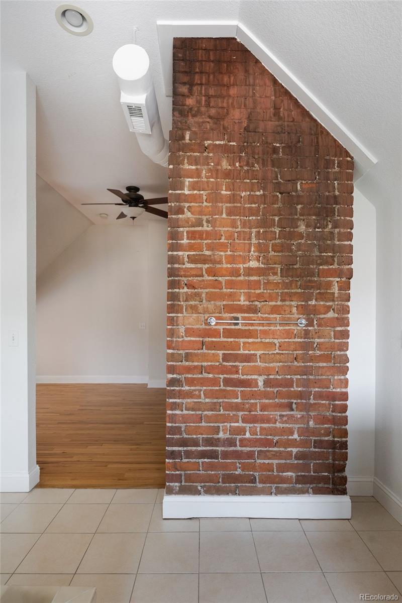 MLS Image #34 for 1553 n high street,denver, Colorado