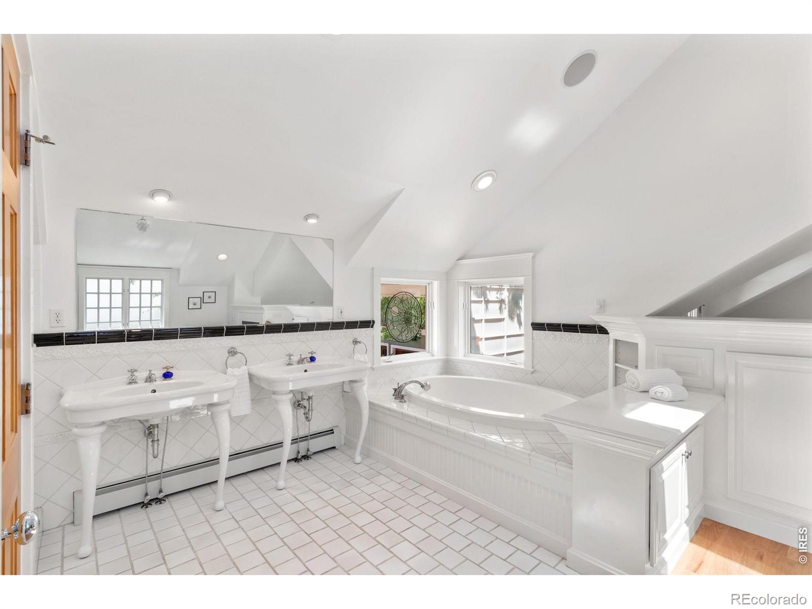 MLS Image #27 for 435  arapahoe avenue,boulder, Colorado
